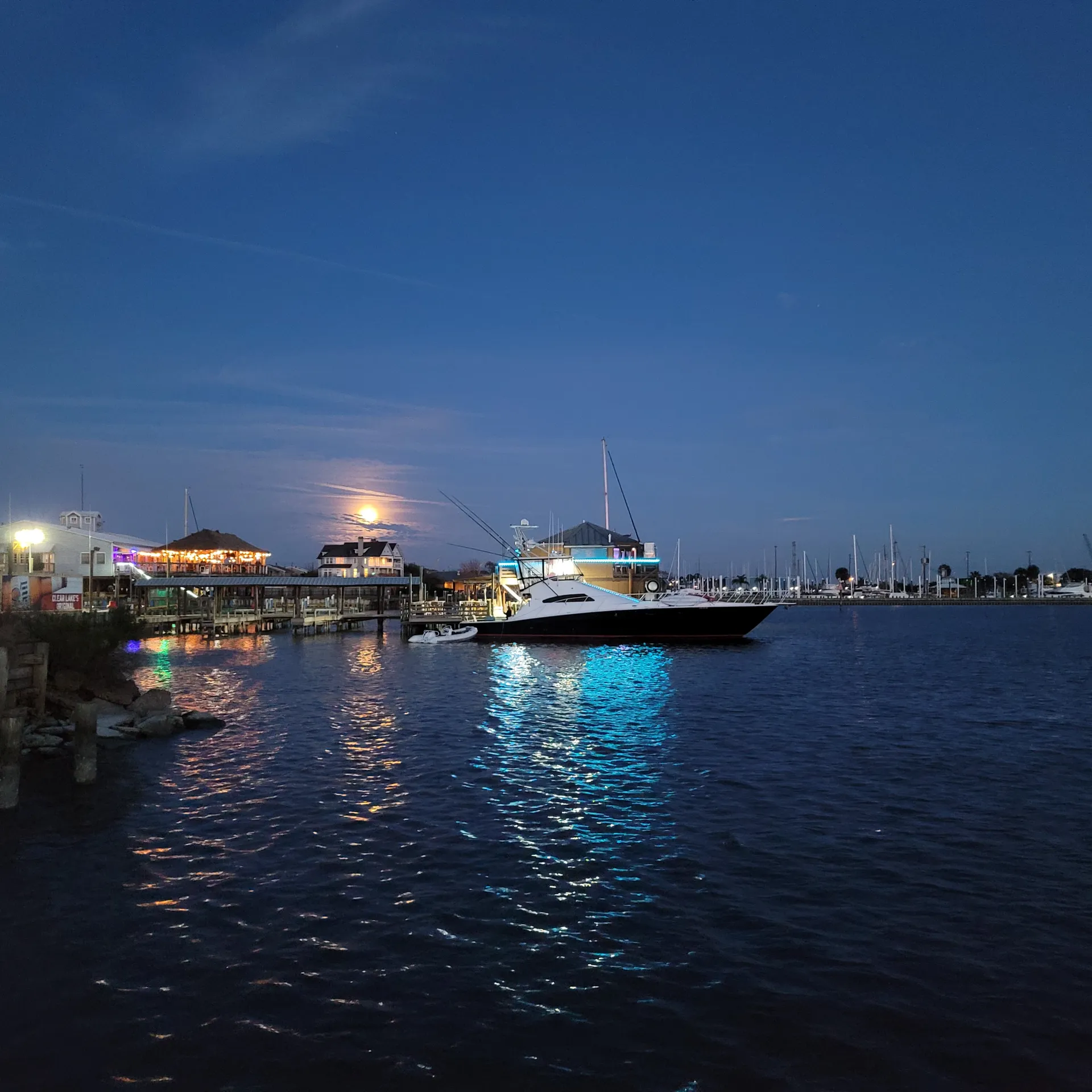 Other 74ft Sportfish Yacht in Kemah, TX — photo 3