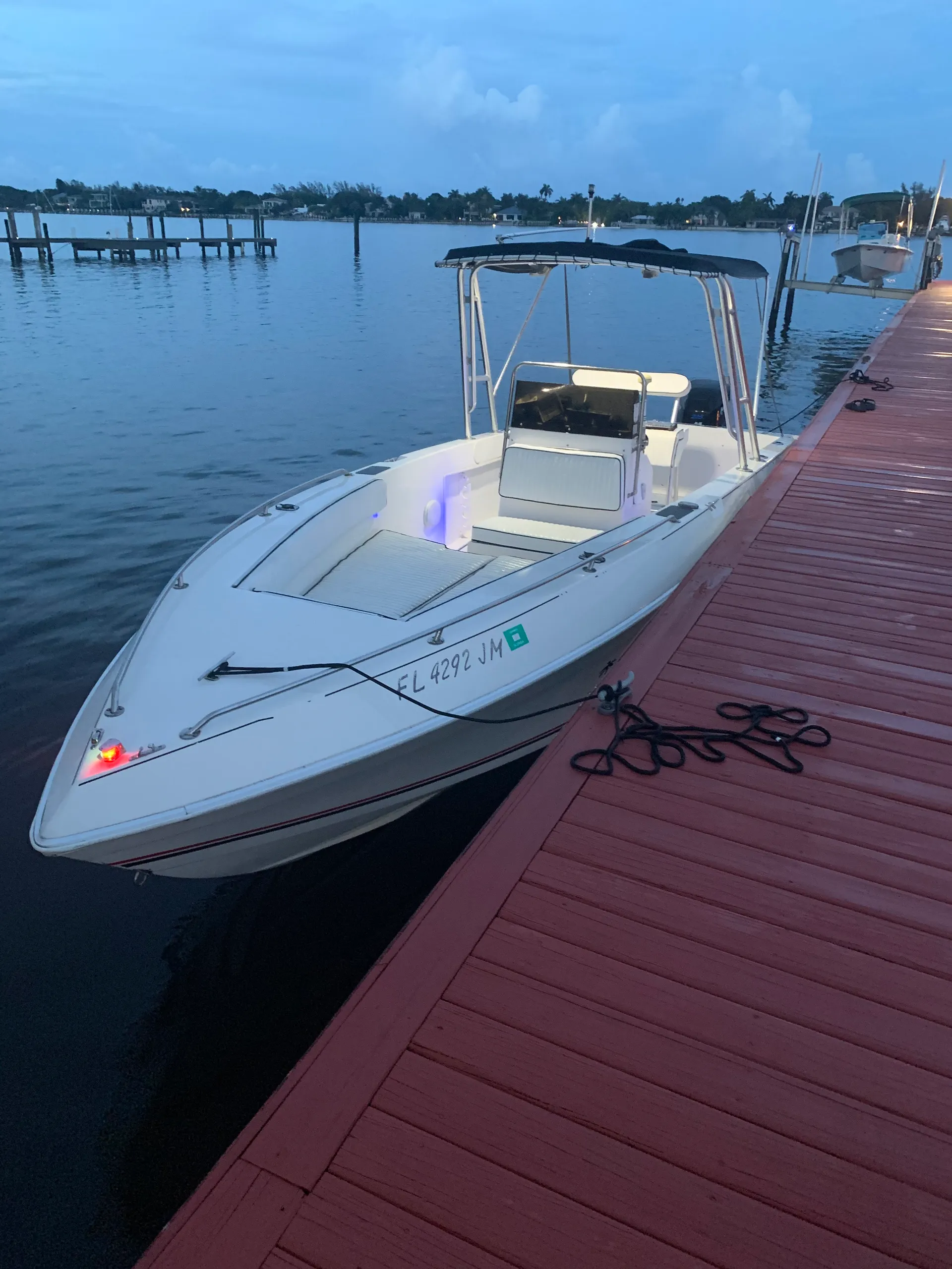26' Paramount Center Console - Cruise or Fish!