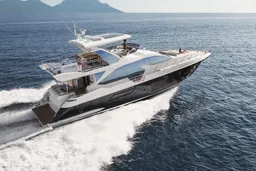 64 feet luxury yacht lots of toys! boat photo