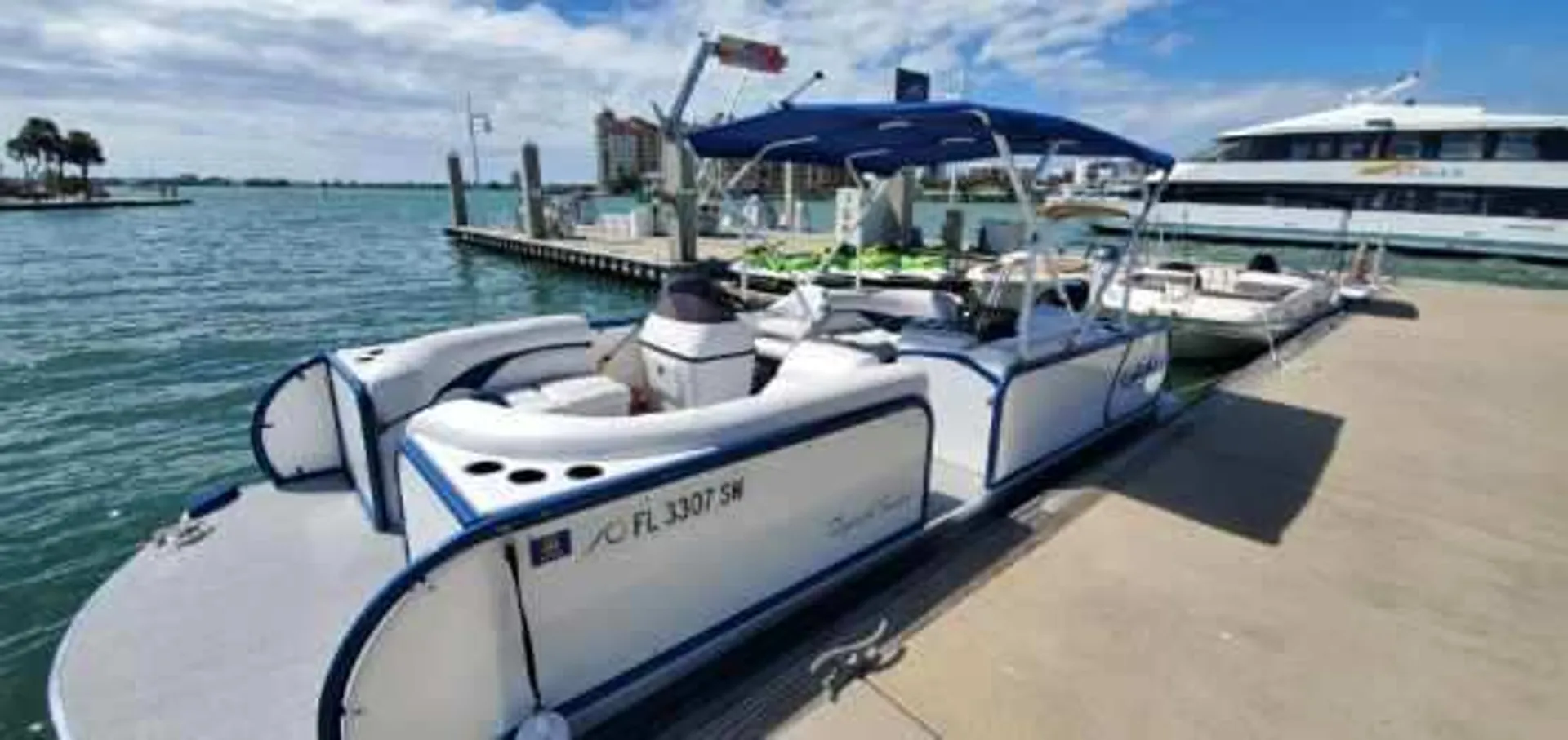 Aloha Tropical 230 in Sarasota, FL — photo 9