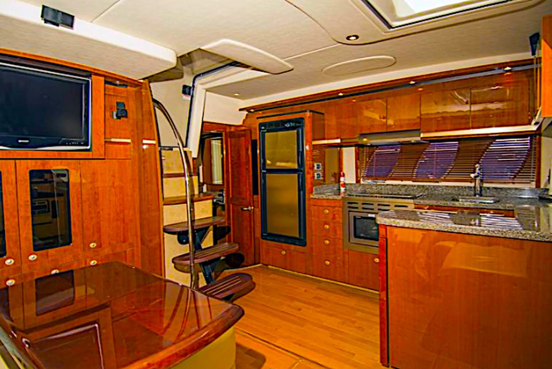 Sea Ray Boats IO1082539 in Miami Beach, FL — photo 7