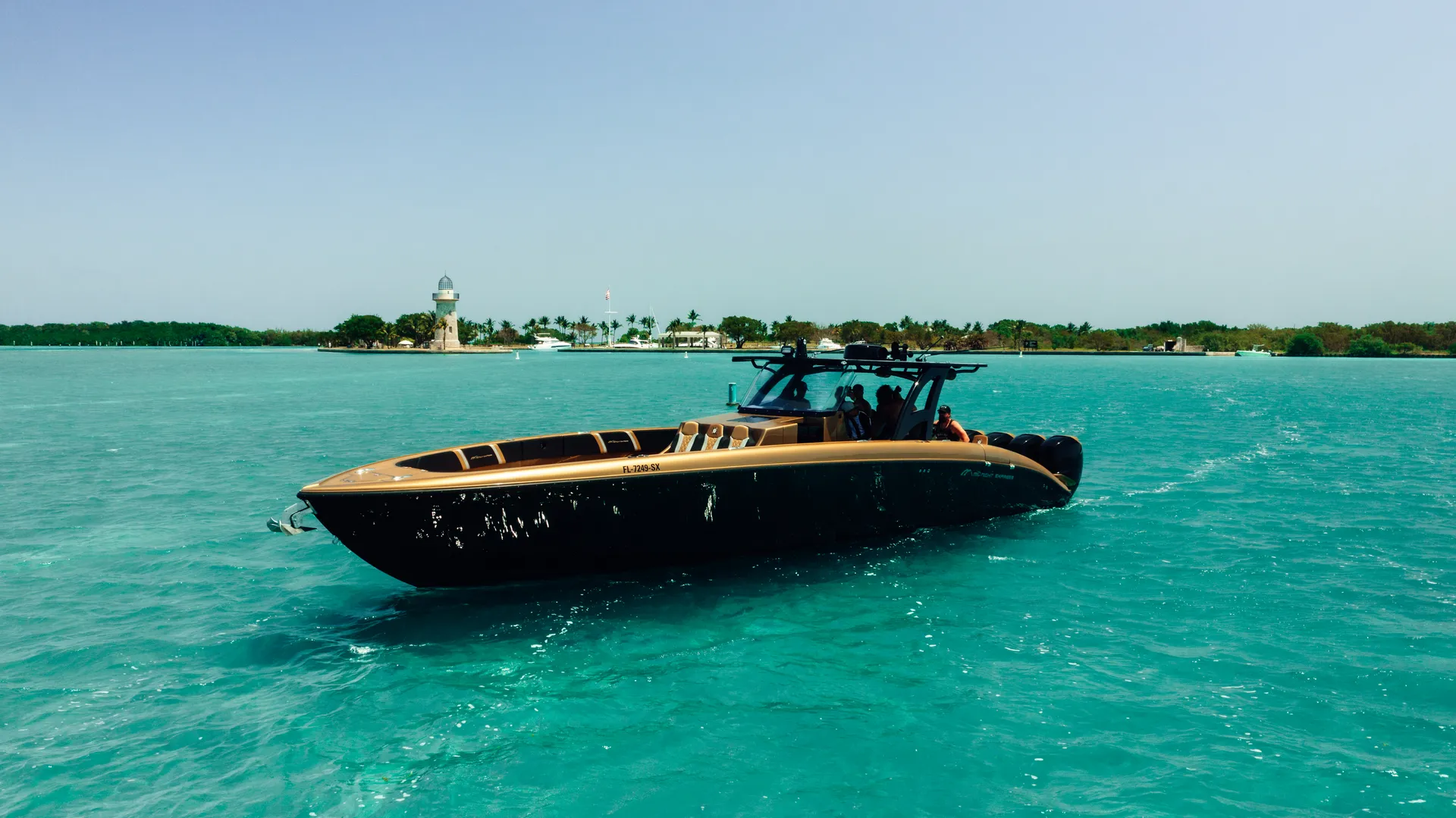 Charter a 43' Midnight Express Open!