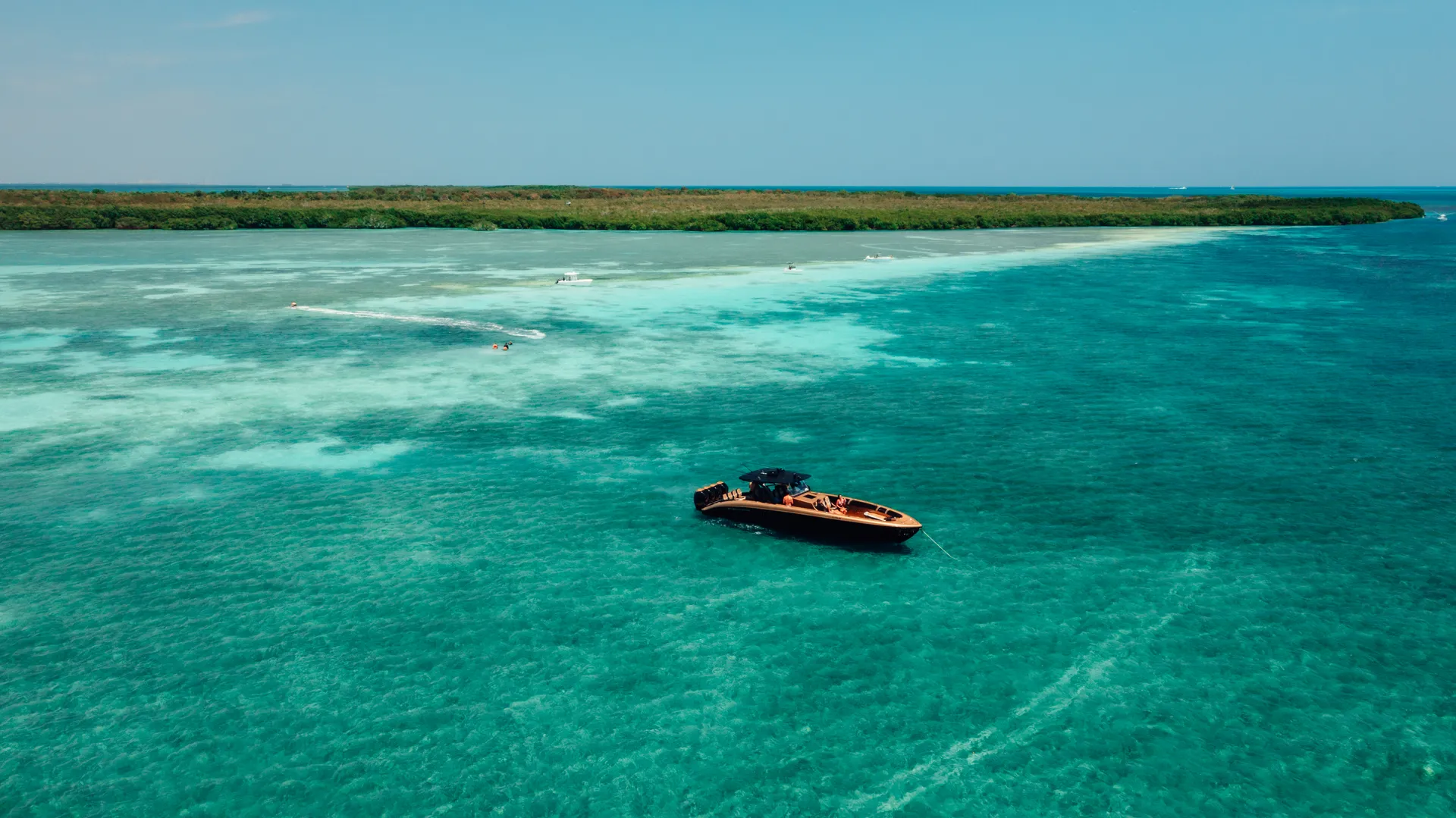 Charter a 43' Midnight Express Open!