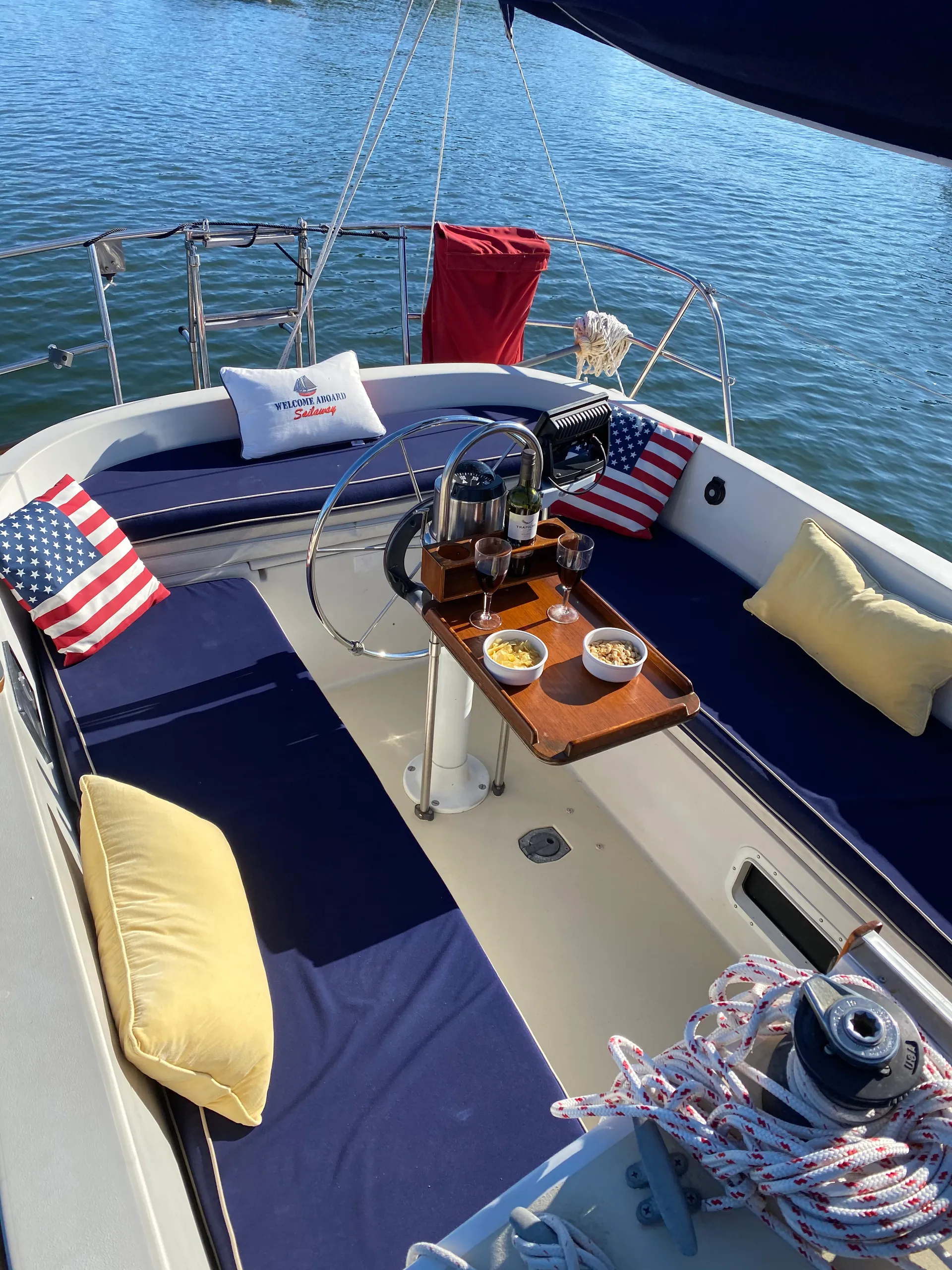 30' Nonsuch Classic for Sail in  Old Saybrook, CT!