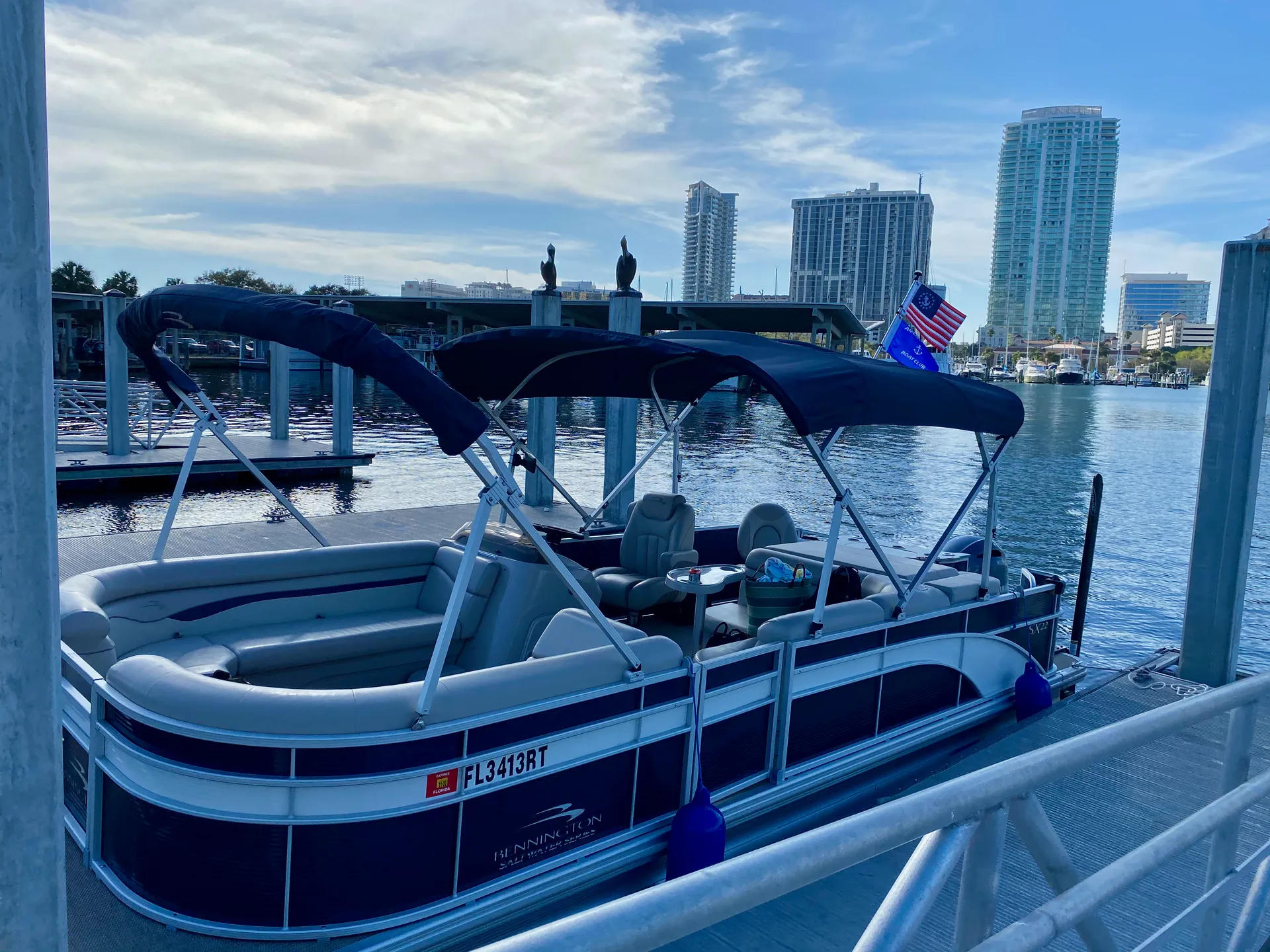 BENNINGTON MARINE 22SSX SPS TRI-TOON in St. Petersburg, FL — photo 3