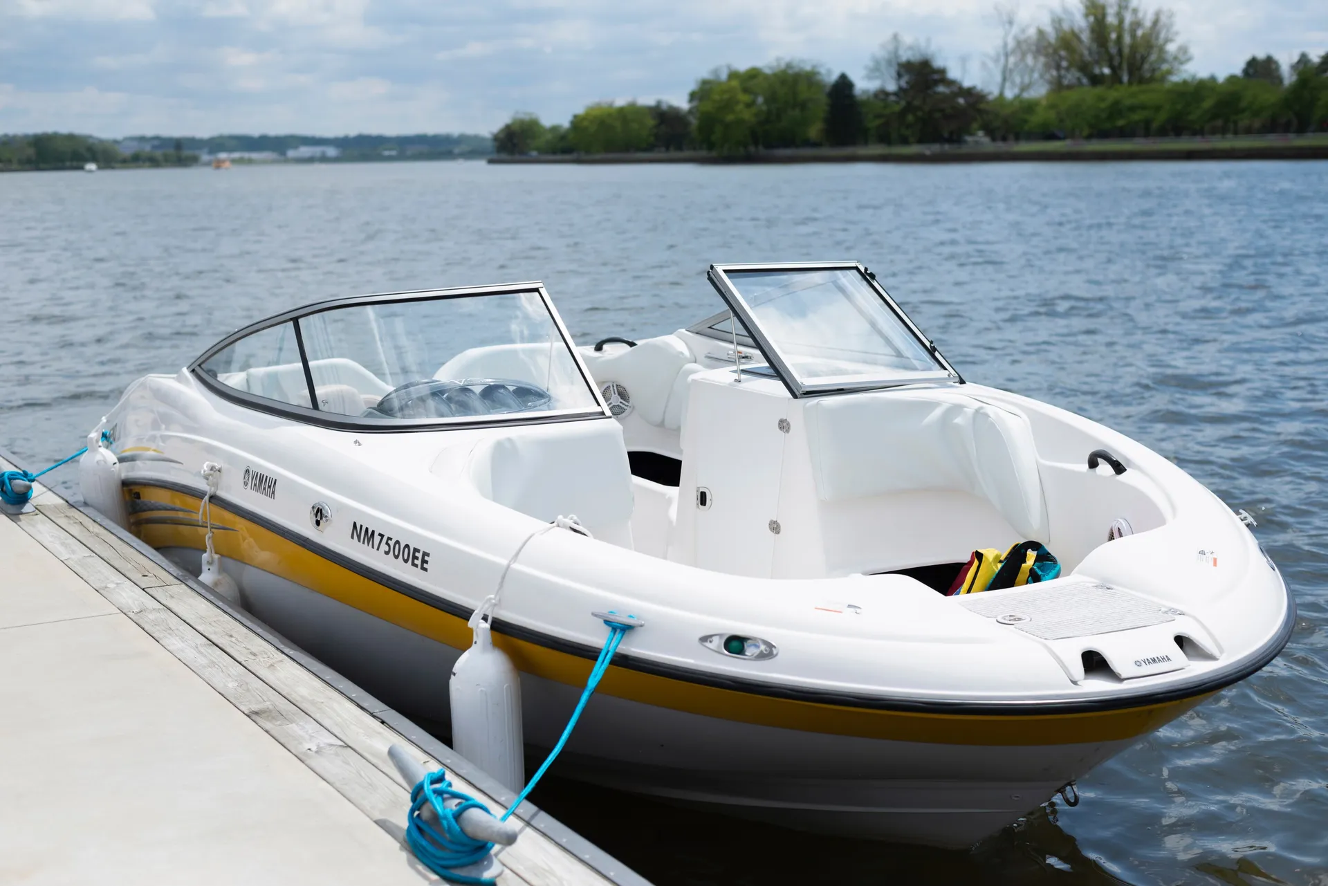 Yamaha SR210  in Washington, D.C., DC