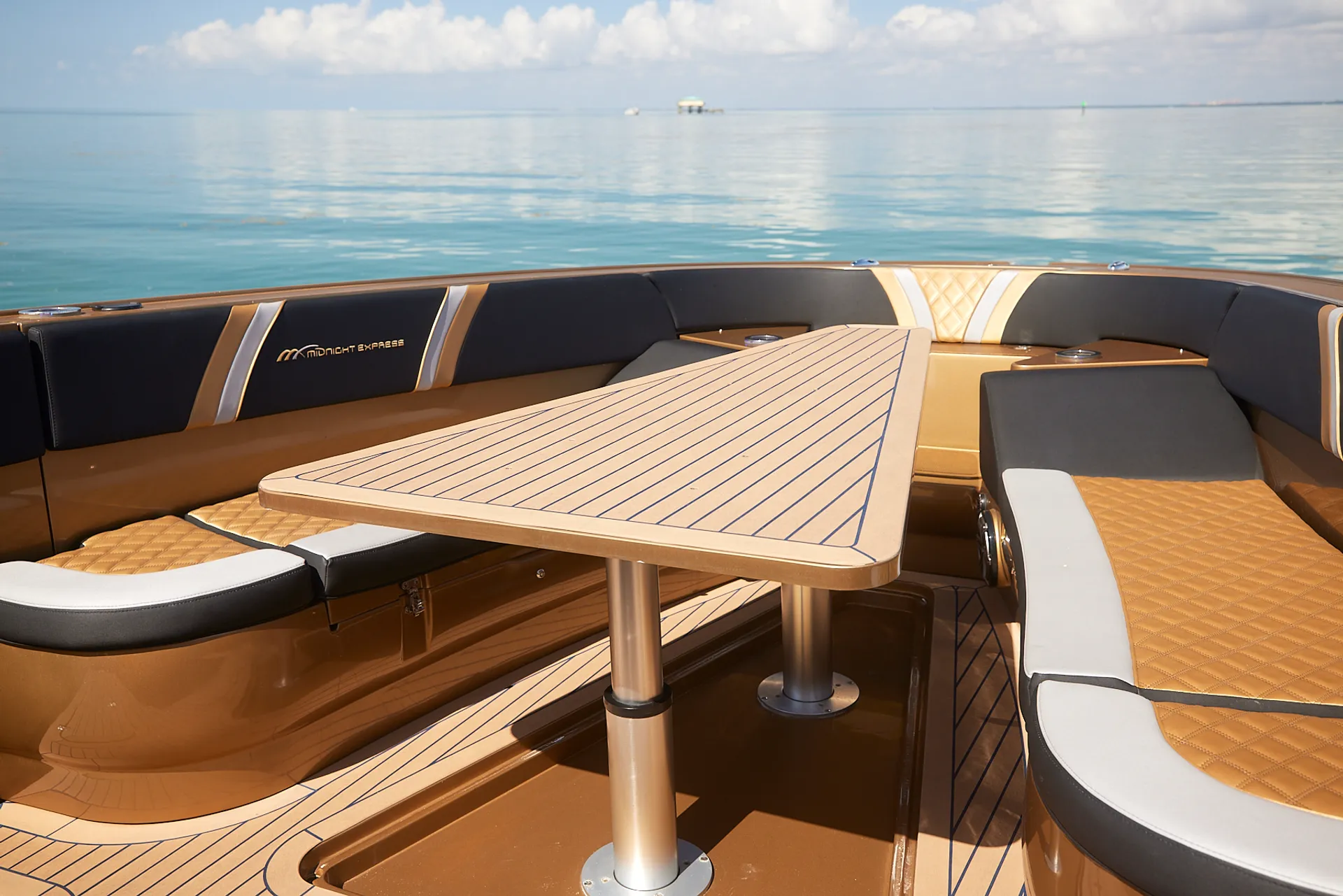 Charter a 43' Midnight Express Open!