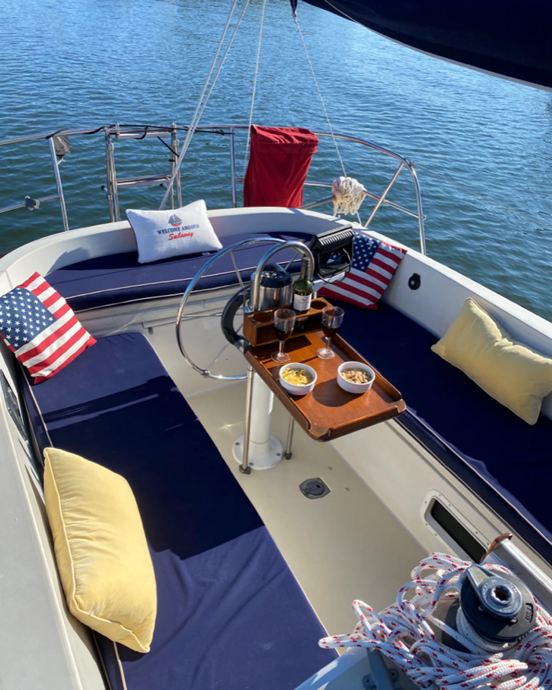 30' Nonsuch Classic for Sail in  Old Saybrook, CT!