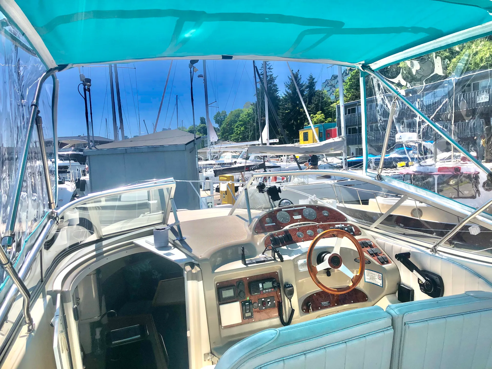 CruisetoLakeWAfromSLU🧭 29’🛥️Toilet💩✅ Enclosure☔️😎 ✅⚓️✅ ⛽️OnMyTime✅