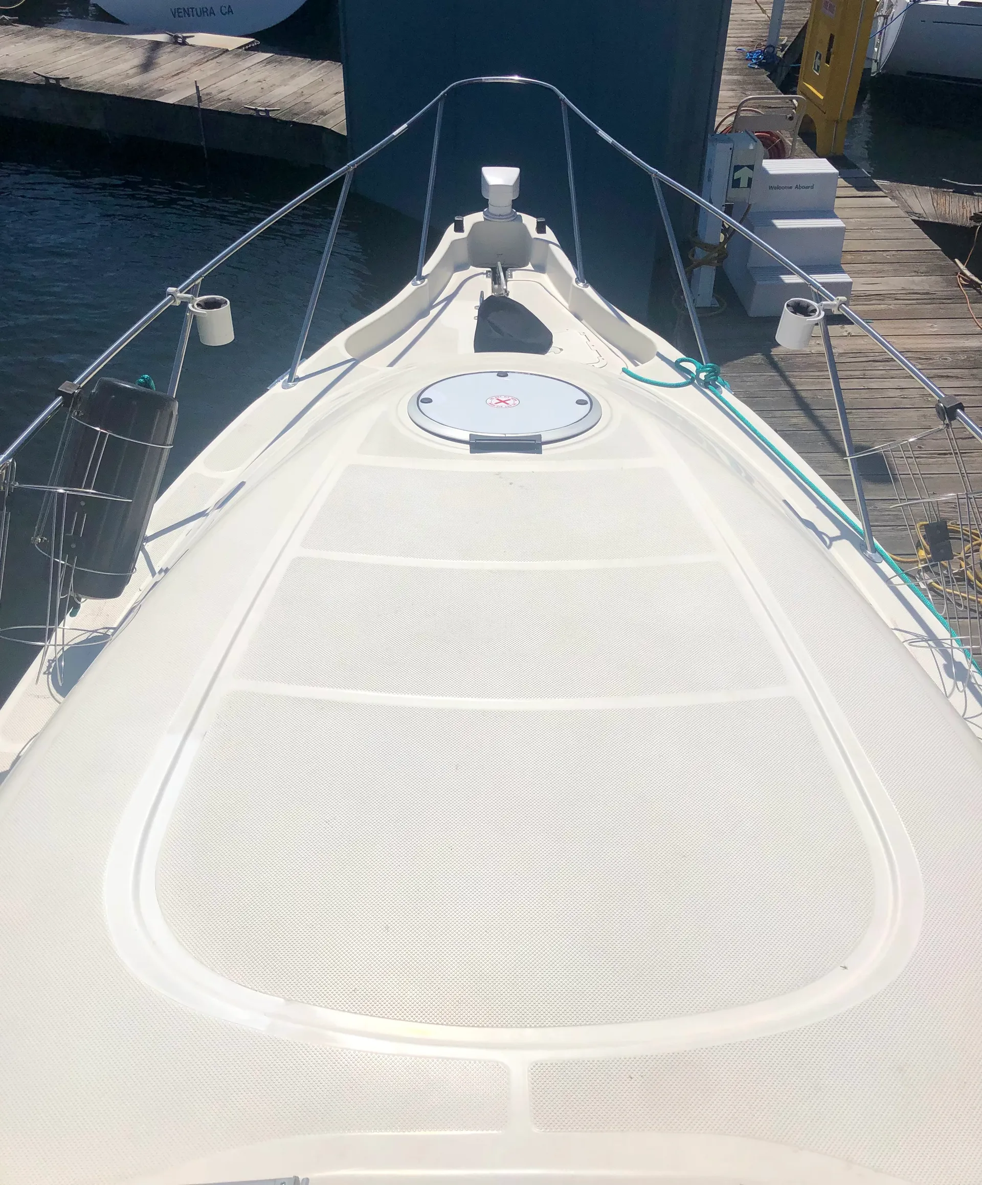 CruisetoLakeWAfromSLU🧭 29’🛥️Toilet💩✅ Enclosure☔️😎 ✅⚓️✅ ⛽️OnMyTime✅