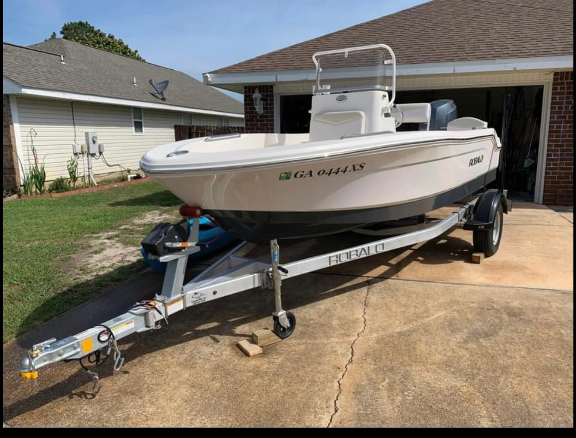 ROBALO R160 CC W/T50LB W/TRLR in Freeport, FL — photo 2
