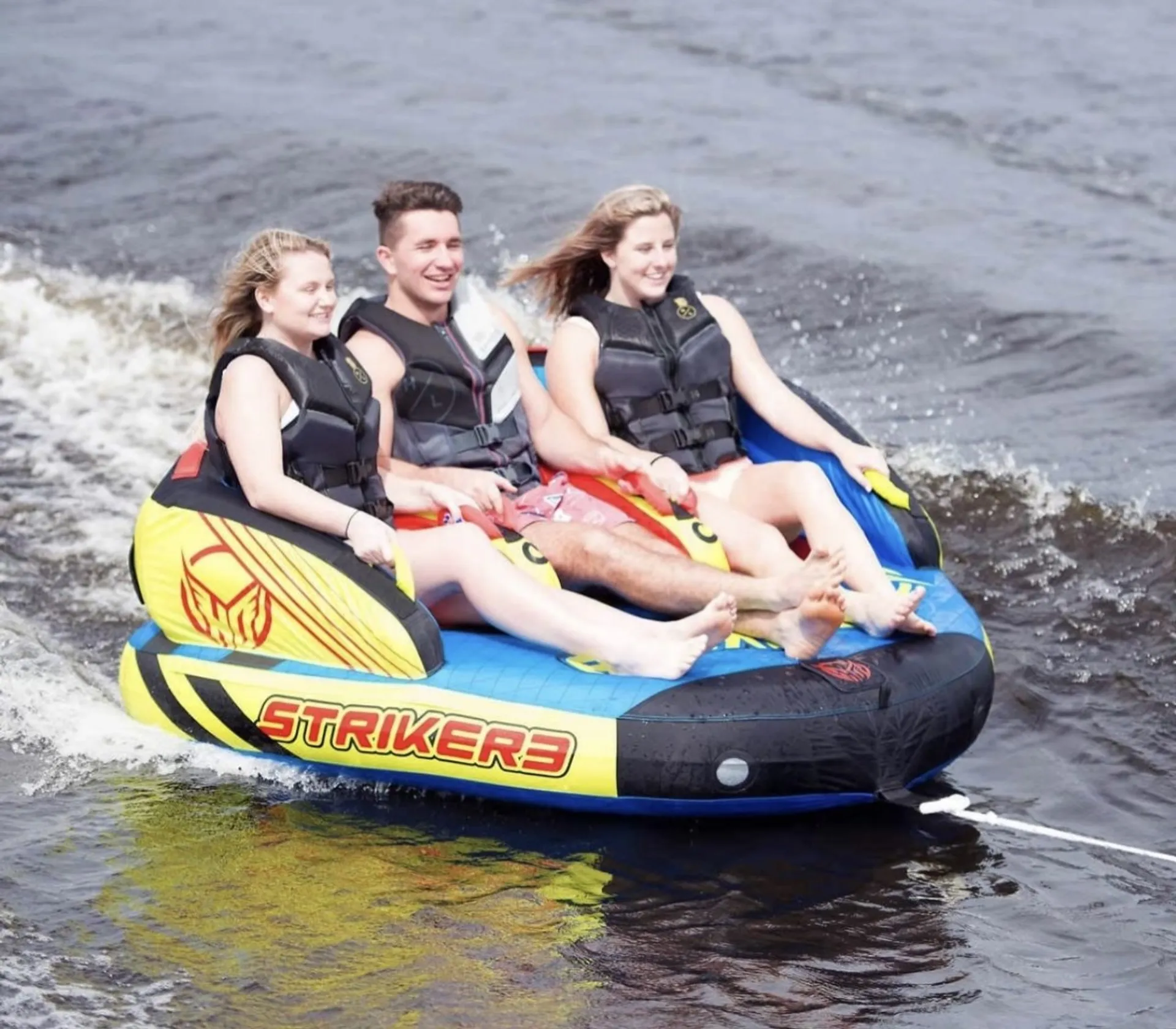 YAMAHA AR210  in Austin, TX — photo 4