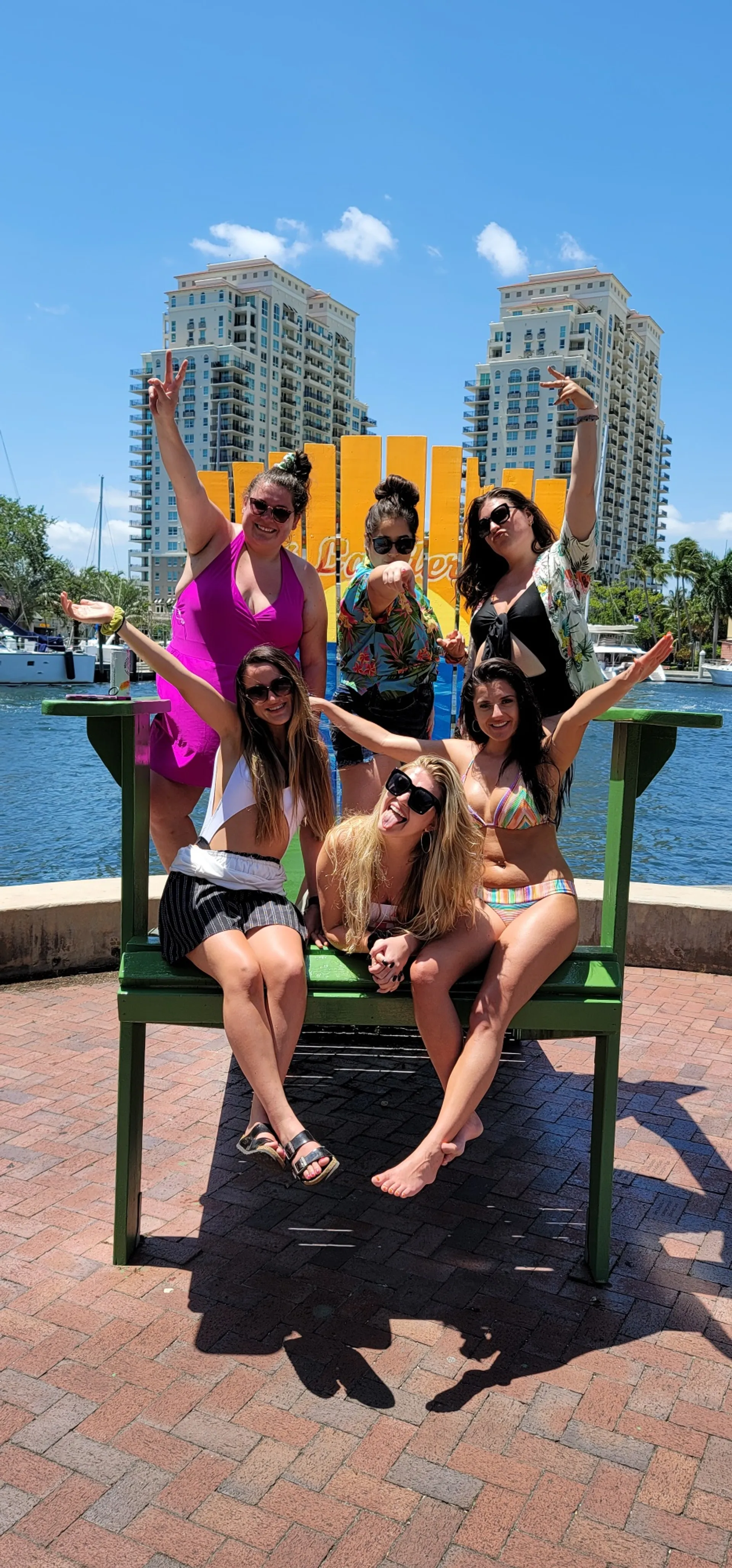 Come have fun with us. Boat come with captain included in price 