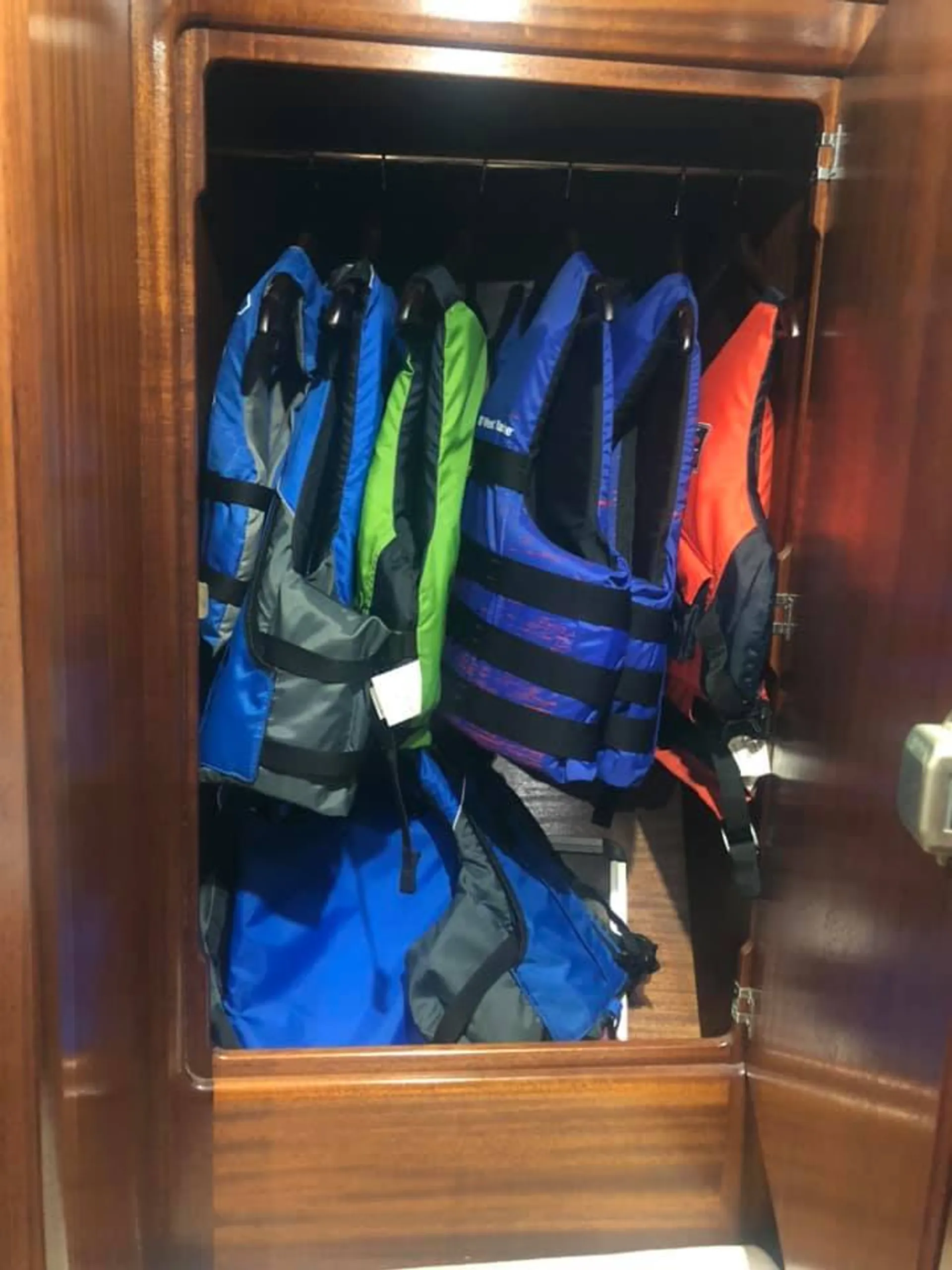 Cast-off, Sail away on a 46' Sailing Yacht !!