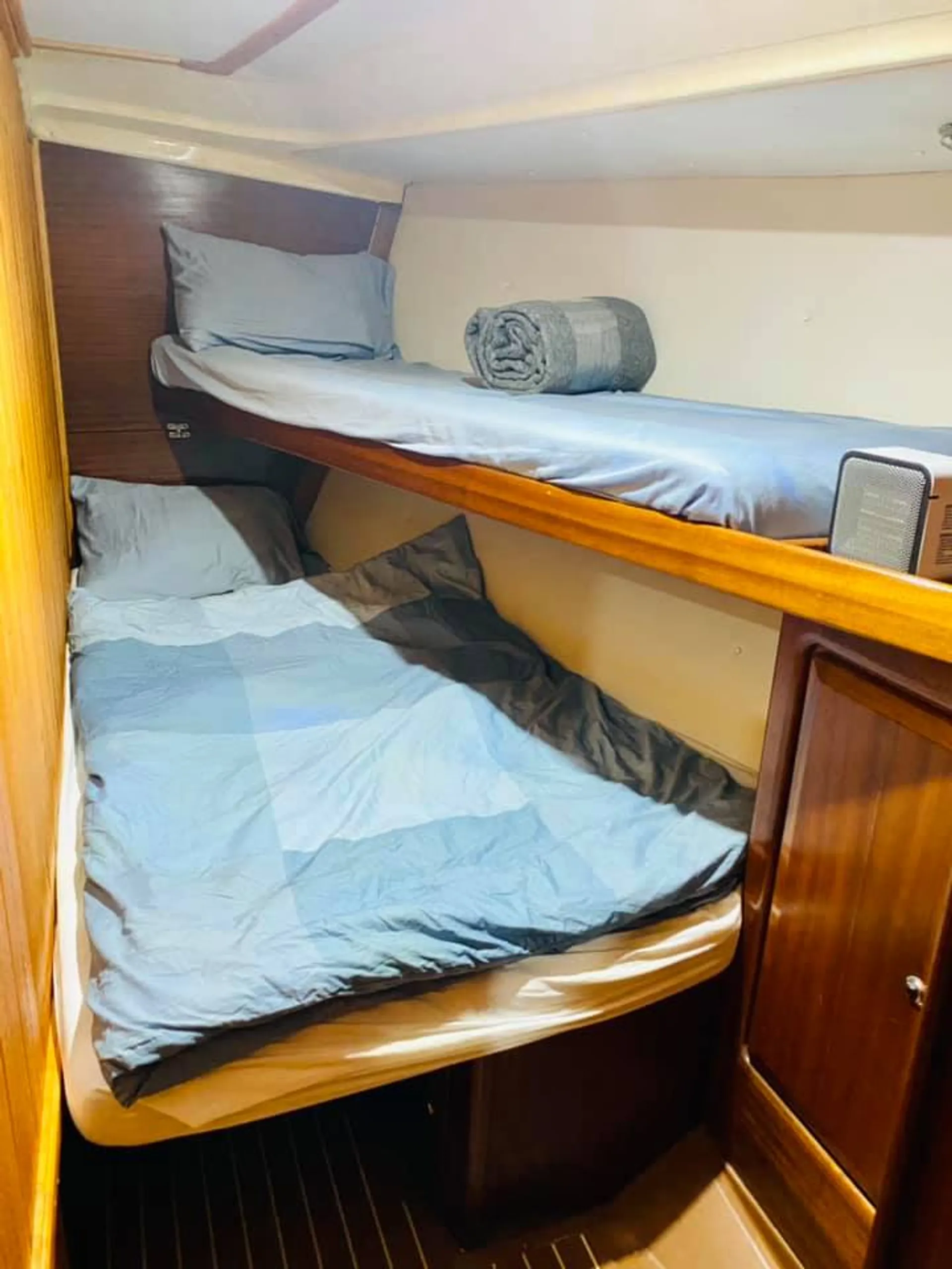 Cast-off, Sail away on a 46' Sailing Yacht !!