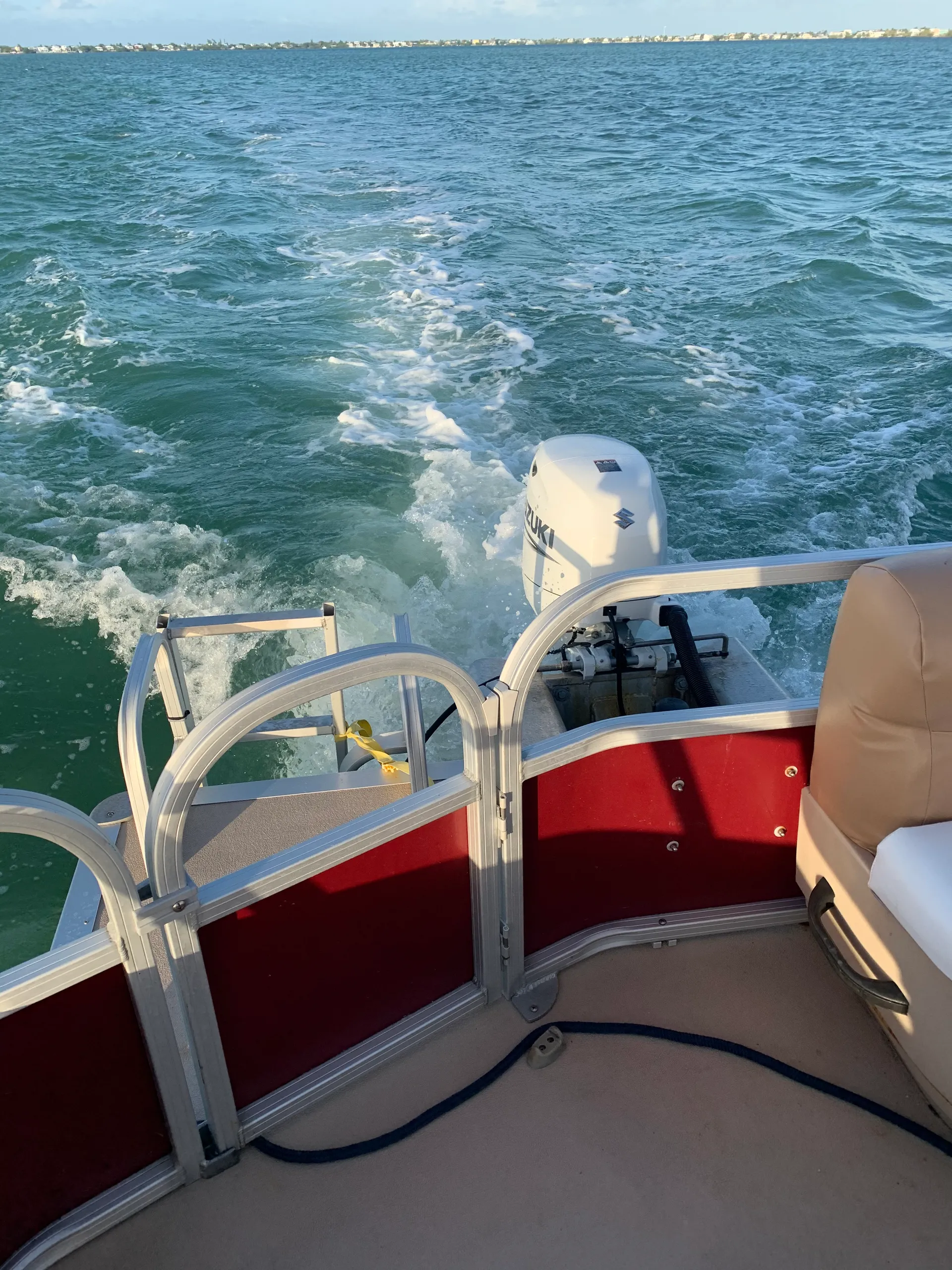 18' Pontoon rental Cudjoe Key. Multi day. Delivery