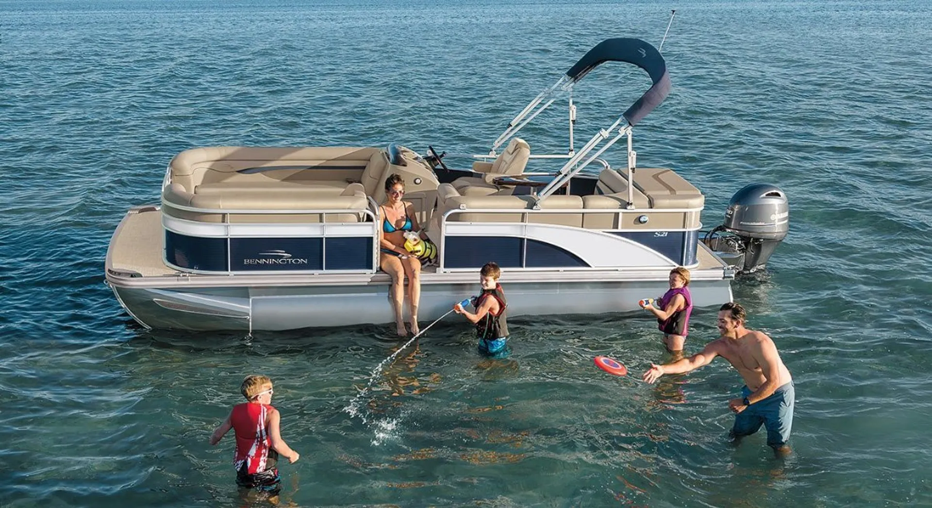 Bennington Family Pontoon 23sl in Tahoe City, CA — photo 4