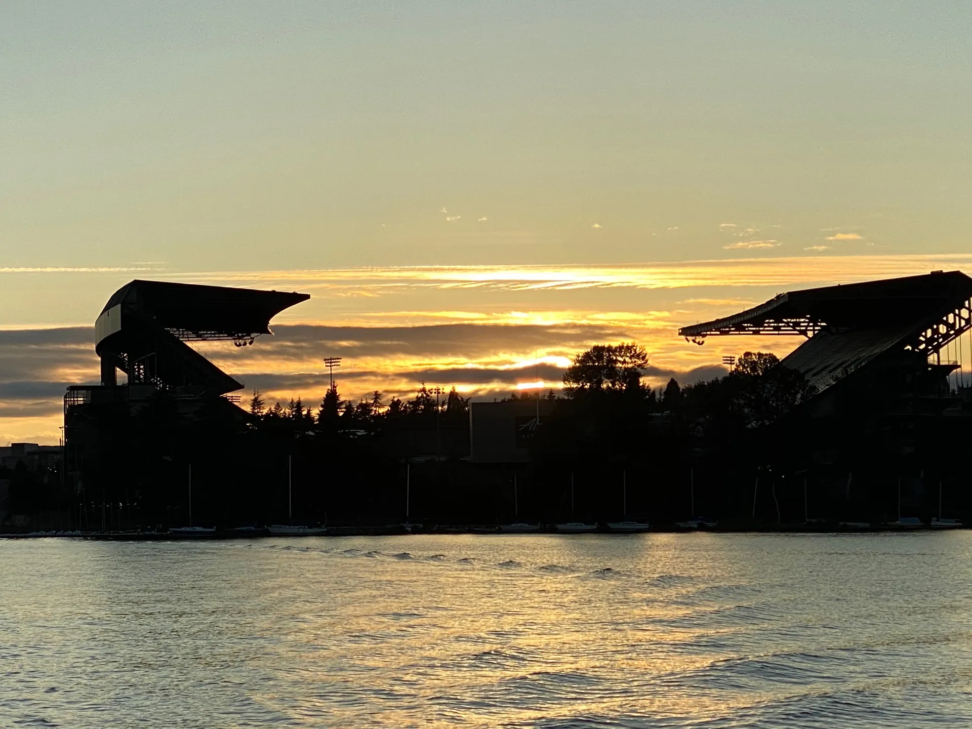 Relaxing cruising around Lake Union