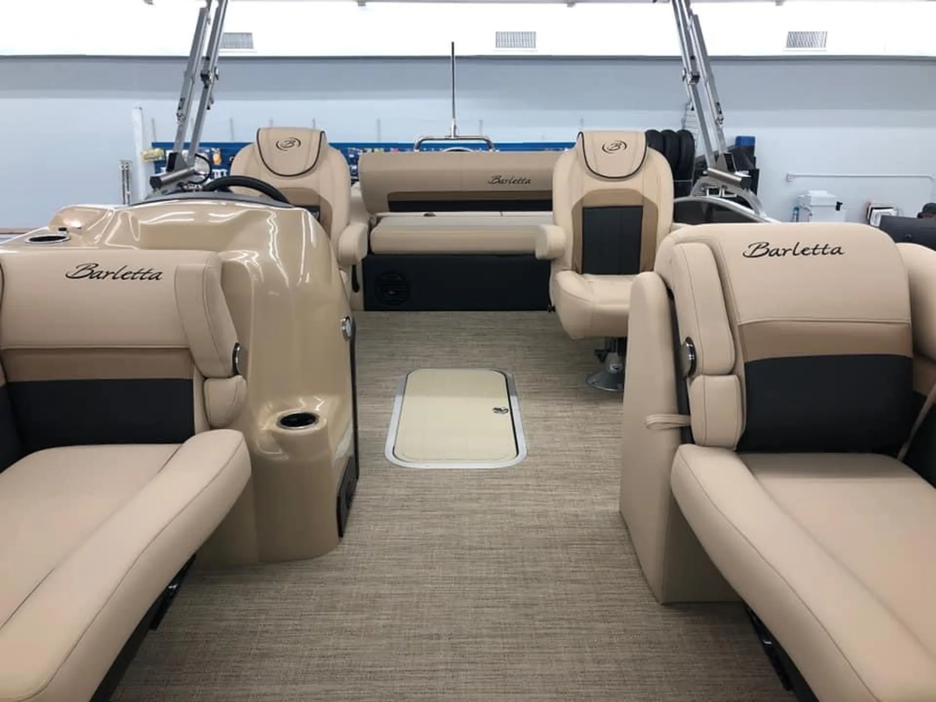BARLETTA BOATS C22CC TRITOON in Jacksonville Beach, FL — photo 4