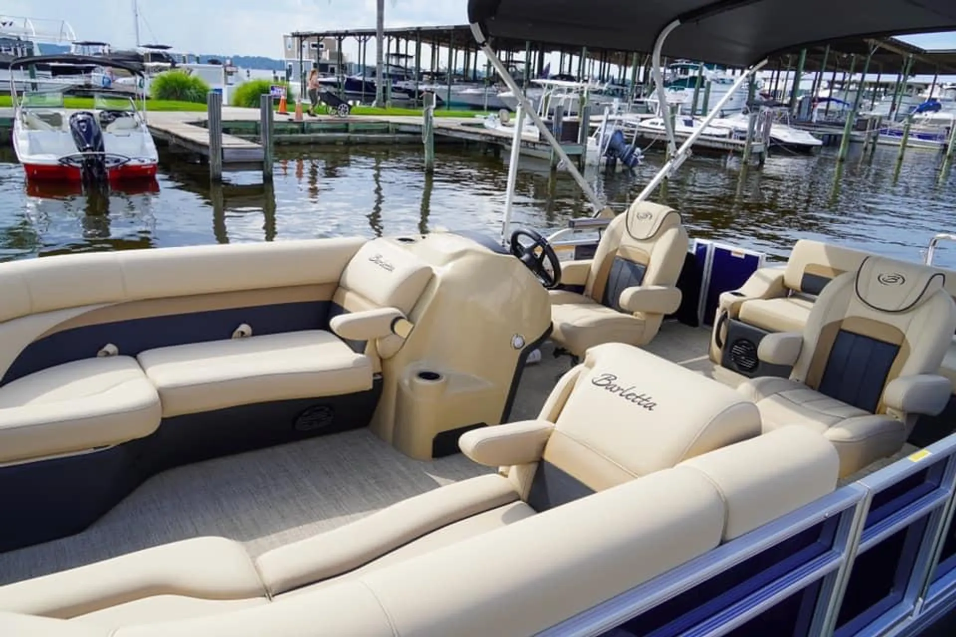 BARLETTA BOATS C22CC TRITOON in Jacksonville Beach, FL — photo 2