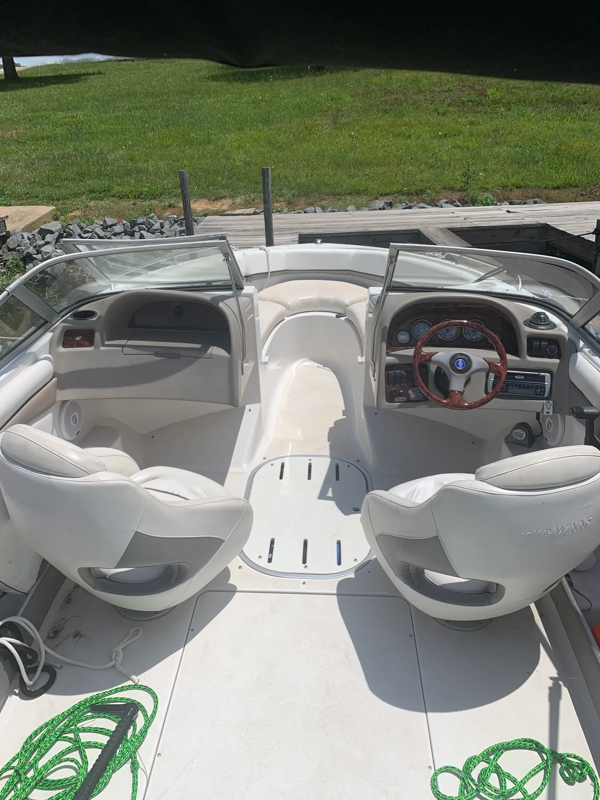 Four Winns Boats Horizon 190 in Mineral, VA — photo 4