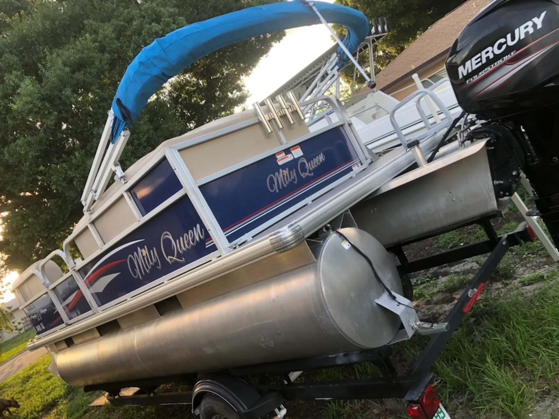 SUN TRACKER BY TRACKER MARINE BASS BUGGY 18 DLX W/60ELPT 4-S in Fort Myers, FL — photo 3