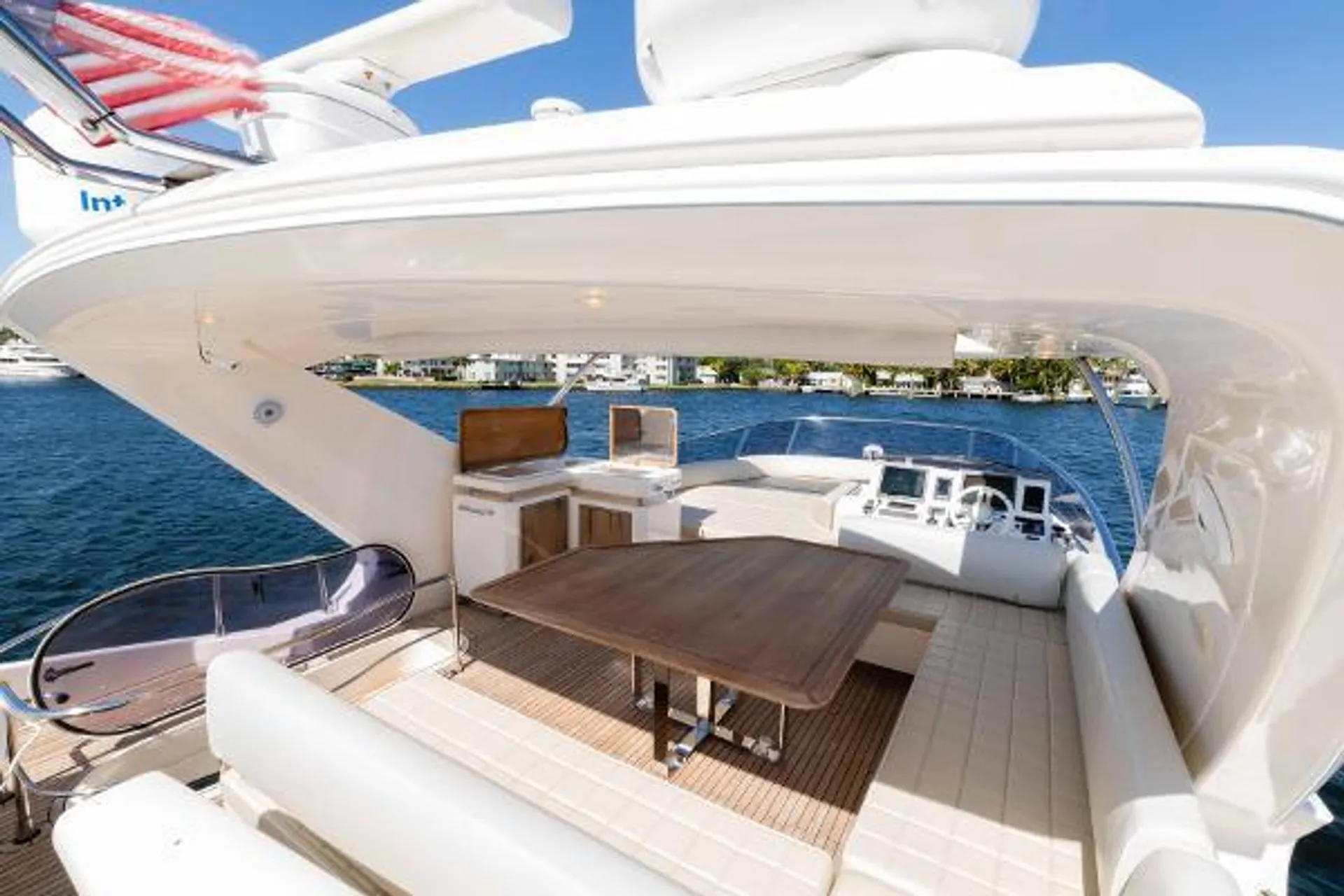 Azimut Flybridge in Miami Beach, FL — photo 5