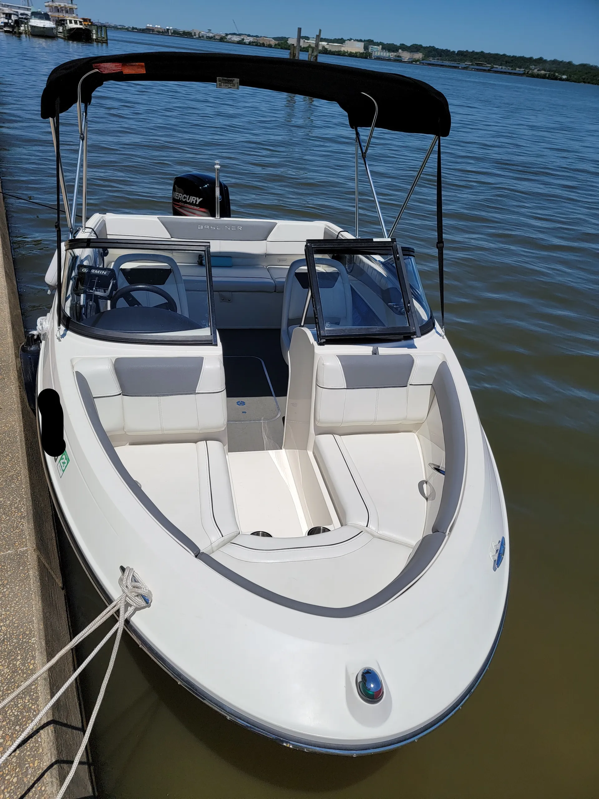 Bayliner Bowrider 180 – Sunny Days, Smooth Waves, DC Waterways!