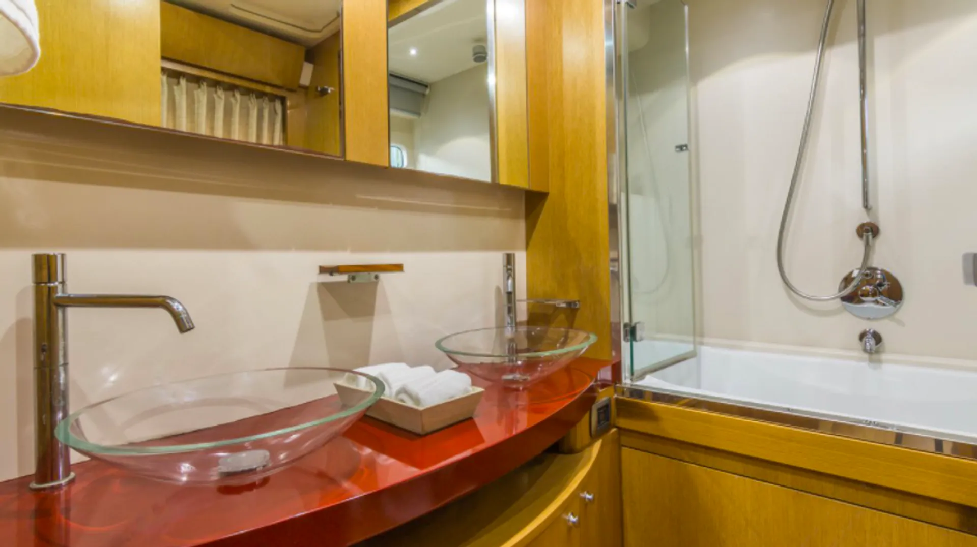 Azimut Yachts 70 Sea Jet in Miami Beach, FL — photo 9