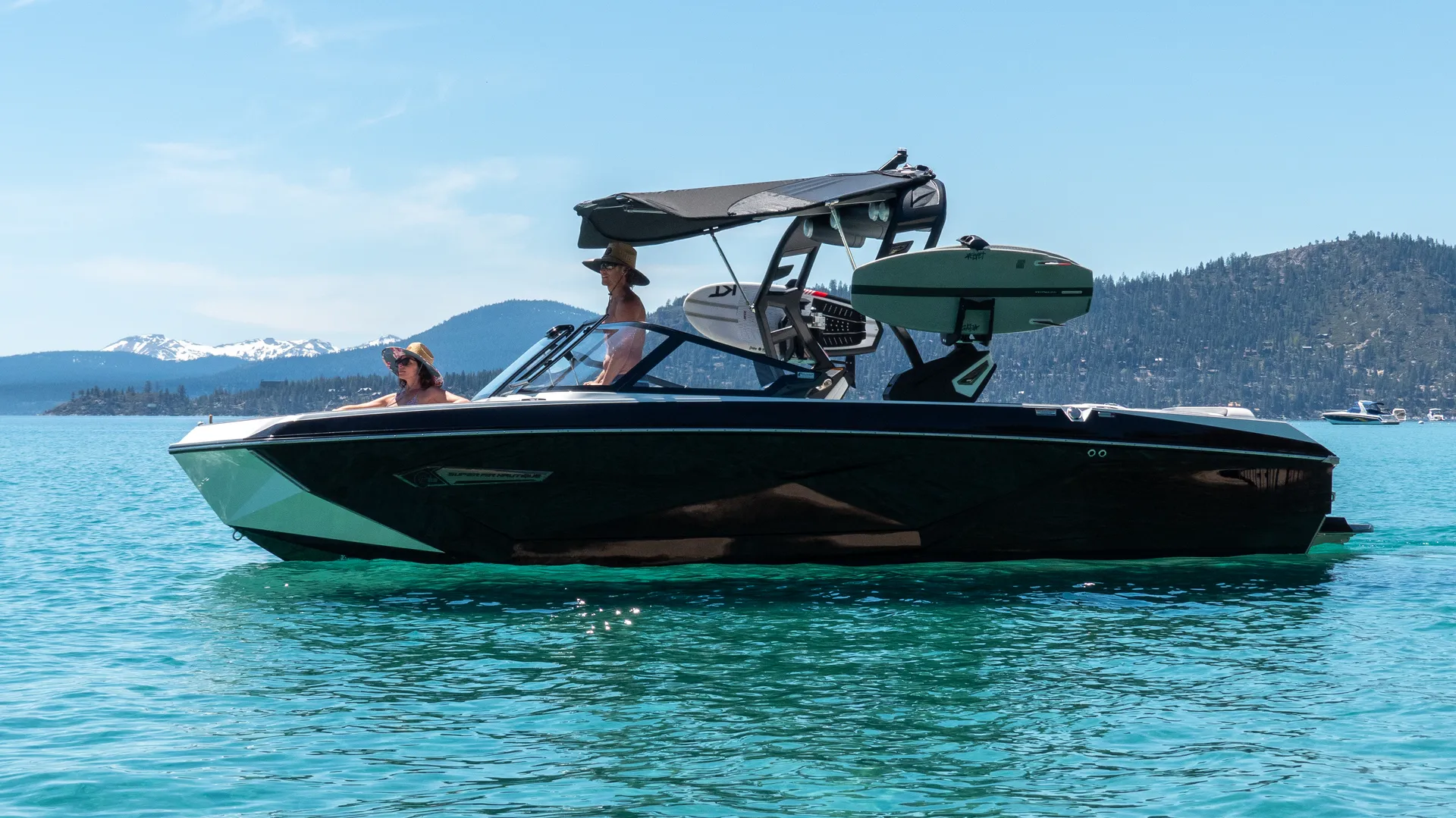 2021 SUPER AIR G23 SURF BOAT W CAPTAIN FOR RENT