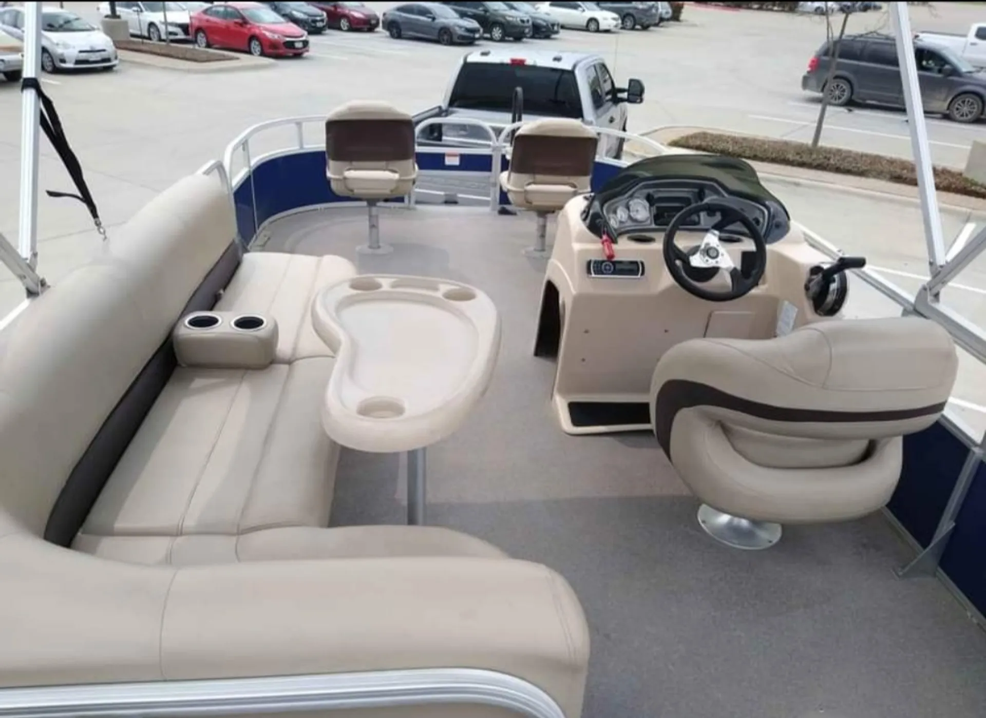 Sun Tracker By Tracker Marine Fishing Barge 20 DLX in Leander, TX — photo 3