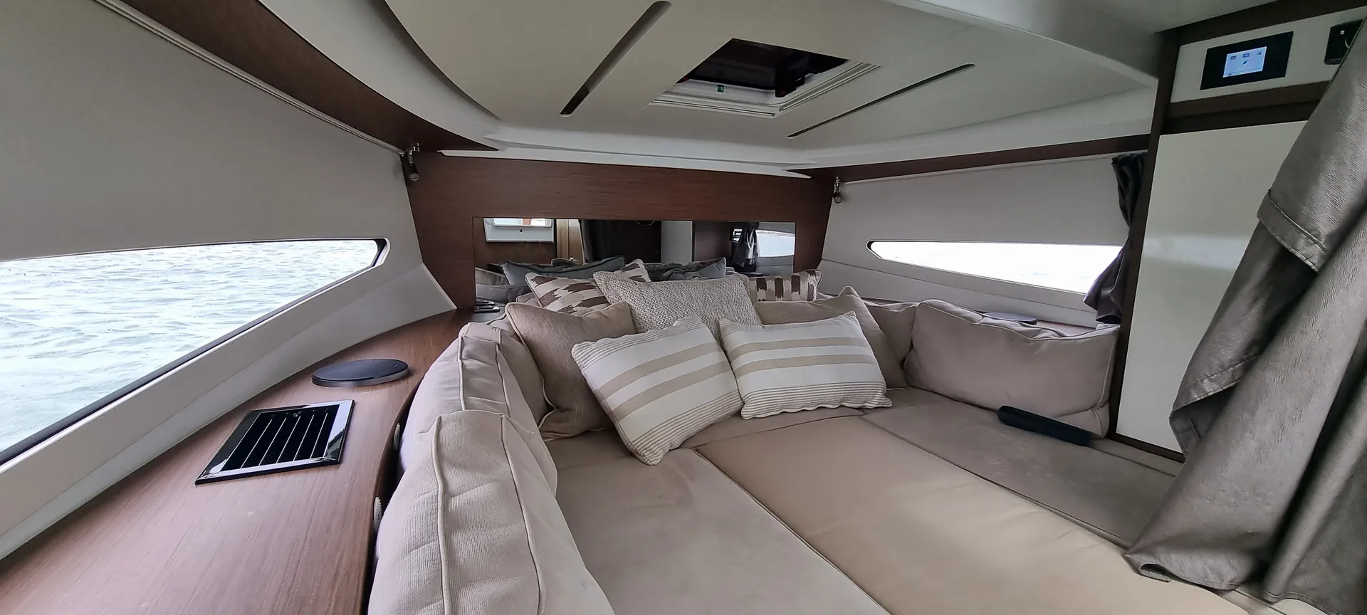 JEANNEAU LEADER 30 in St. Petersburg, FL — photo 8