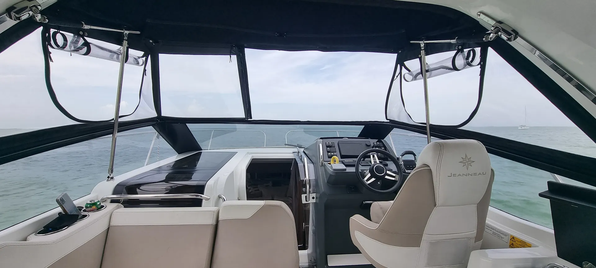 JEANNEAU LEADER 30 in St. Petersburg, FL — photo 6