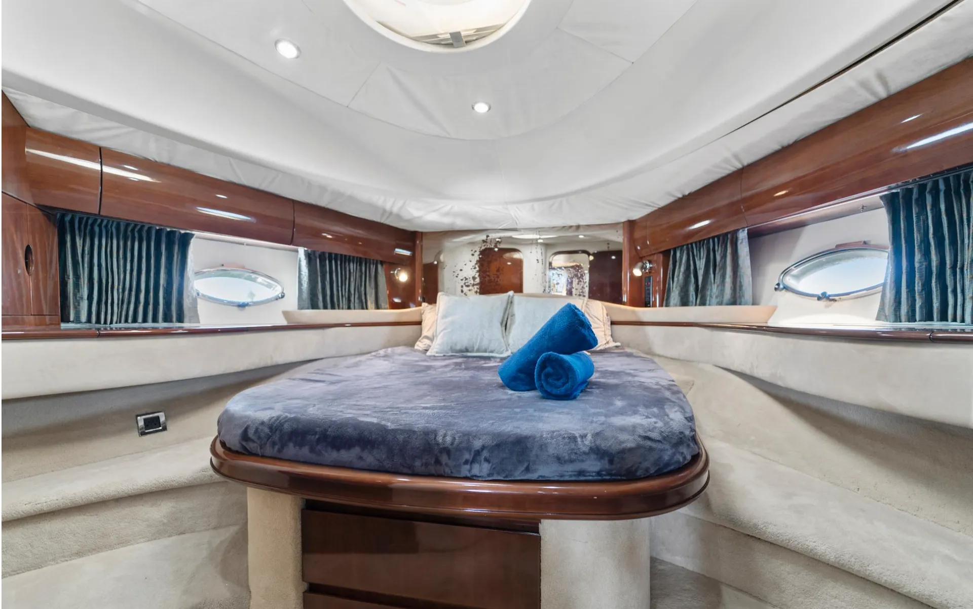 65' Fantastic Princess V65 for Charter in Montauk, NY!