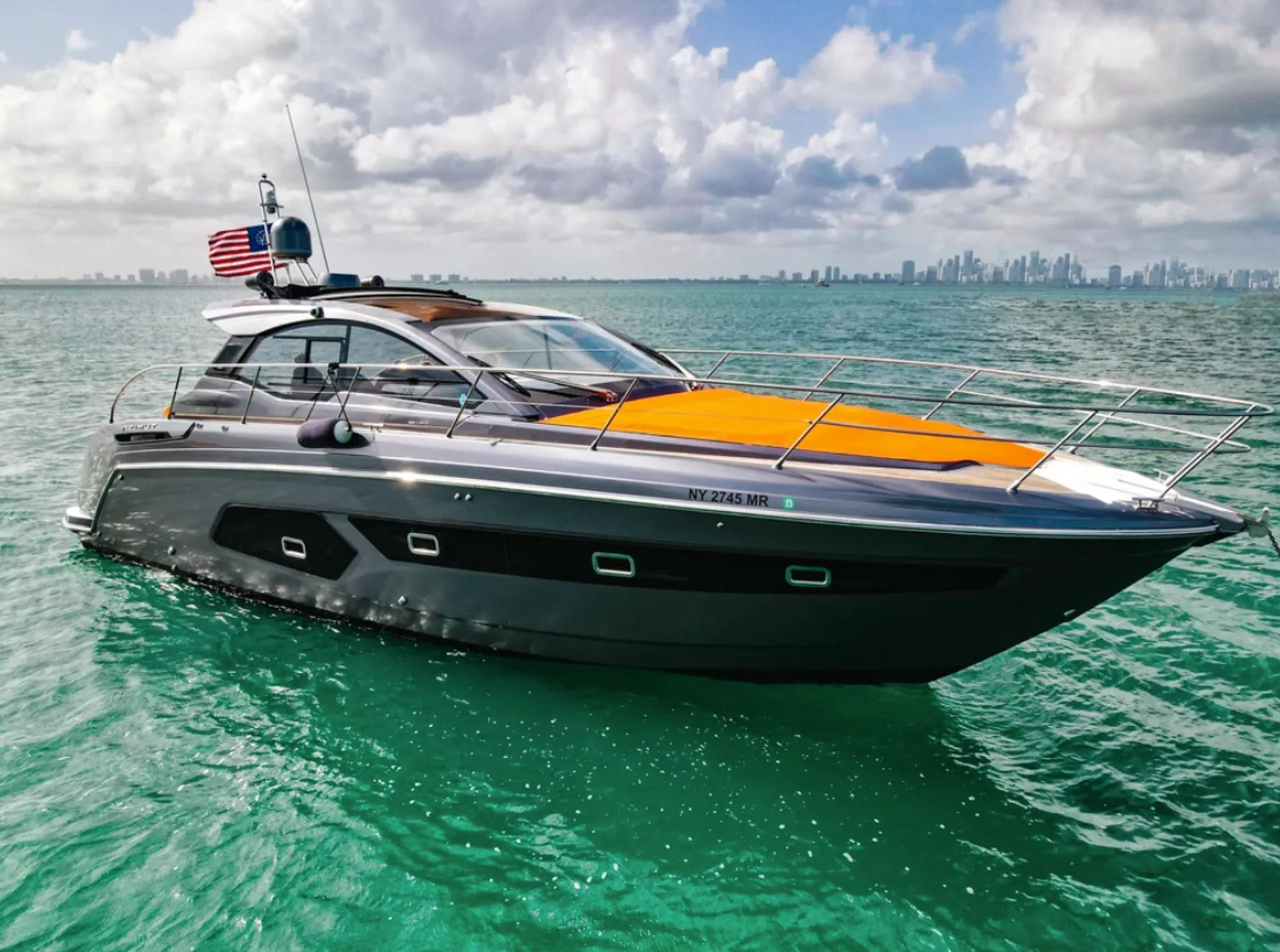 Azimut 43 Atlantis in Miami Beach, FL — photo 2