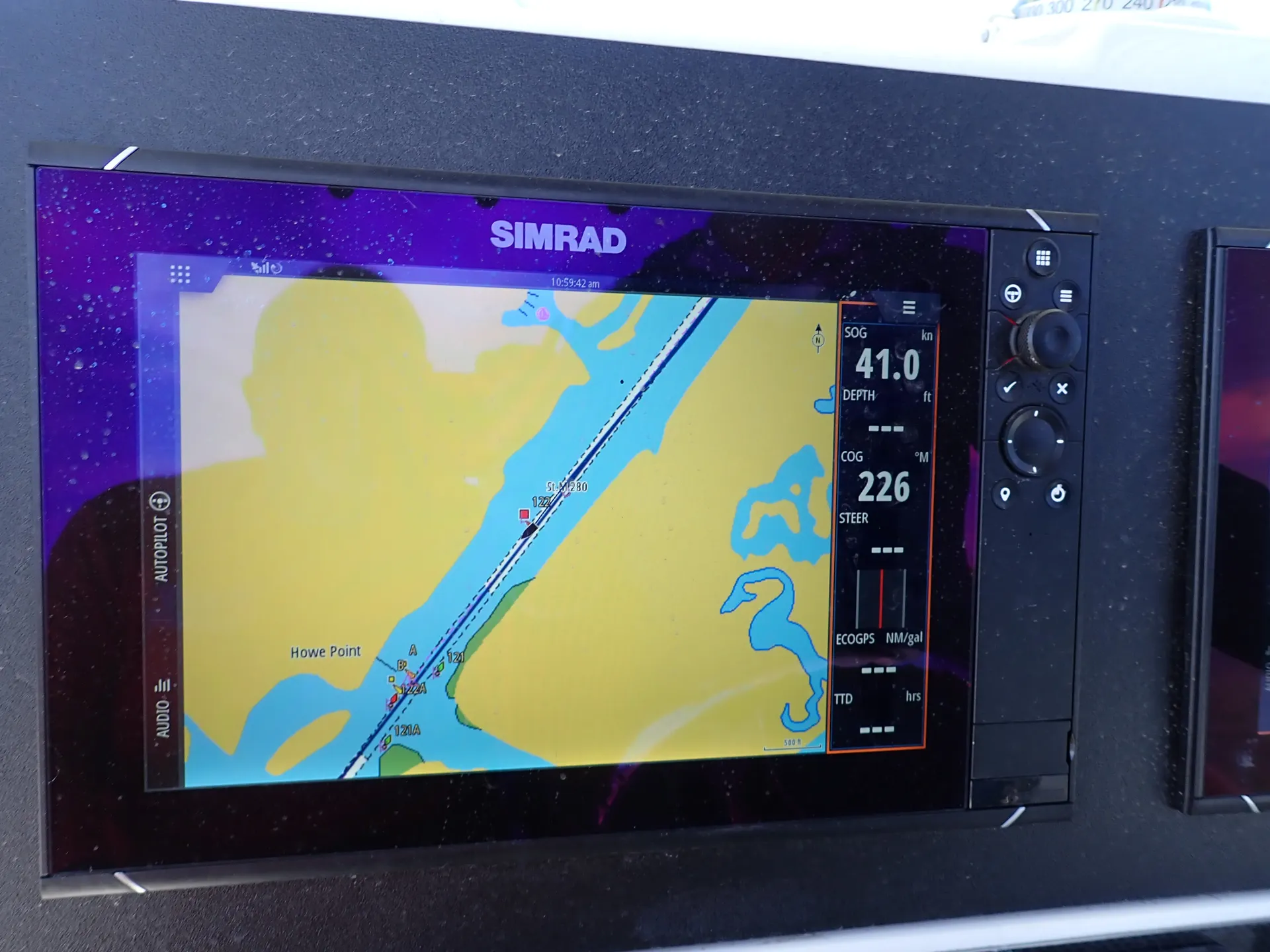 Hydrasports Boats 3300 CC w/2-Z300 HPDI in Boca Raton, FL — photo 9