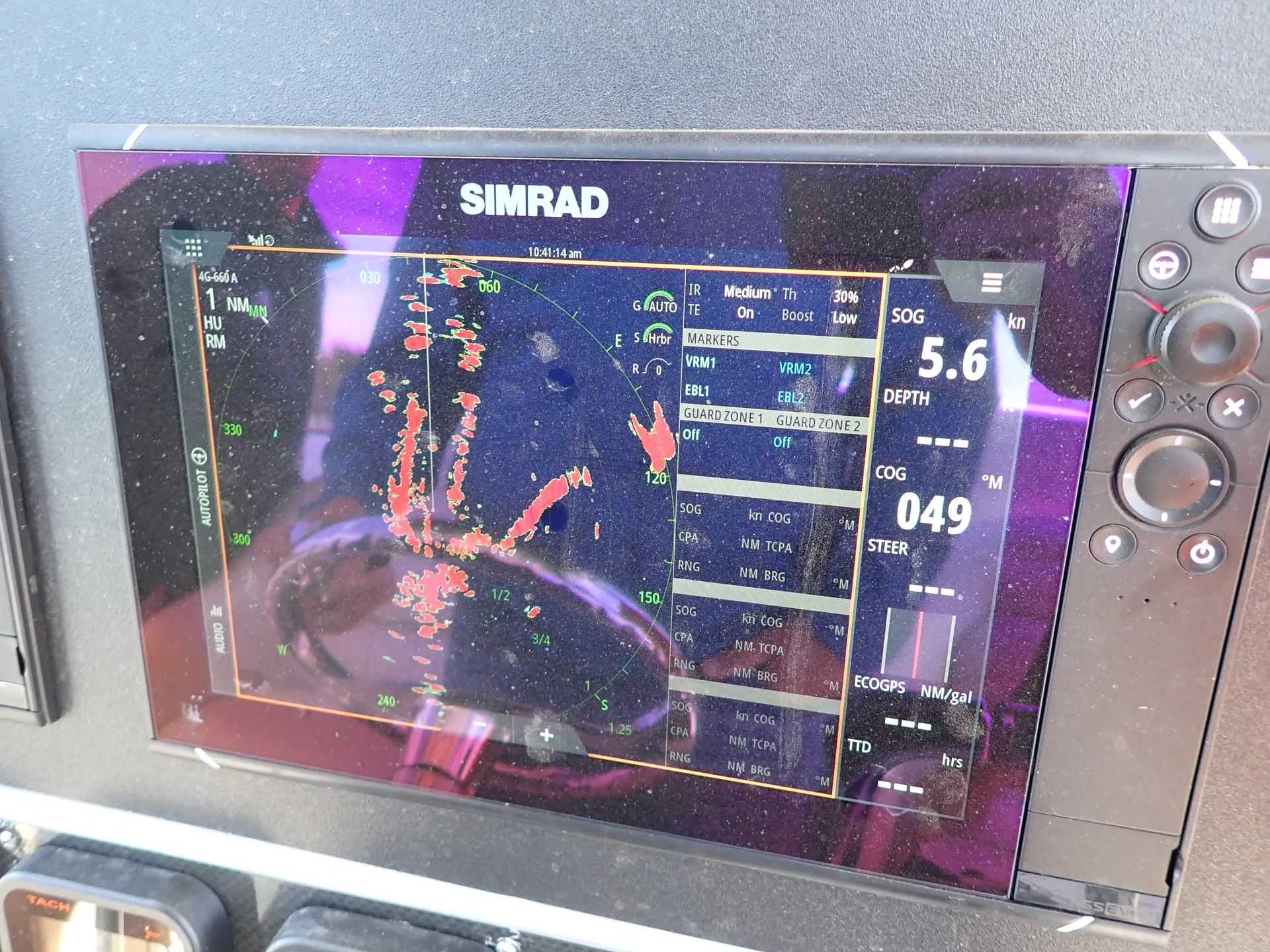 Hydrasports Boats 3300 CC w/2-Z300 HPDI in Boca Raton, FL — photo 8