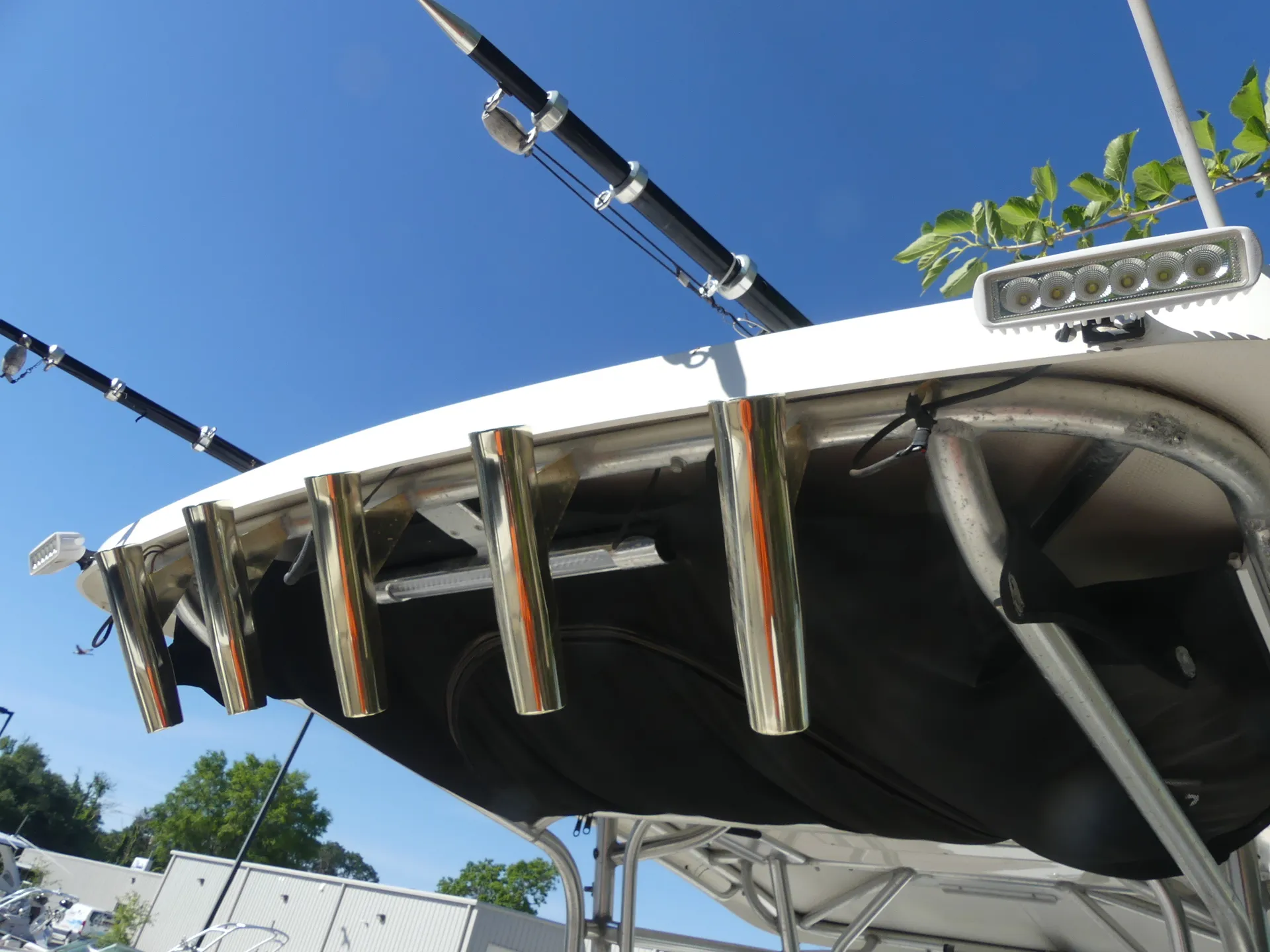 Hydrasports Boats 3300 CC w/2-Z300 HPDI in Boca Raton, FL — photo 4