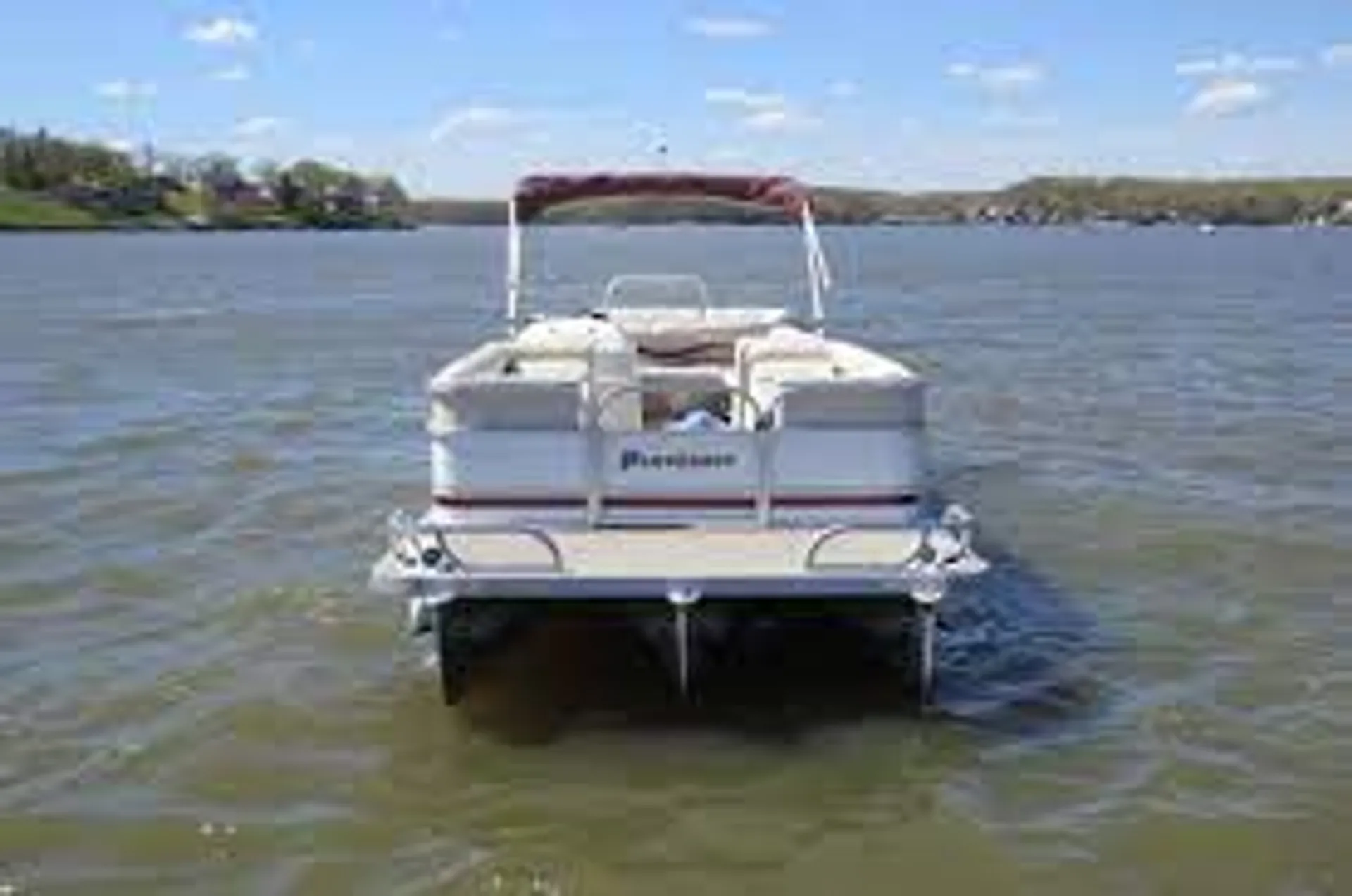 PlayCraft Boats 2400 Promo Clipper in Barnett, MO — photo 4