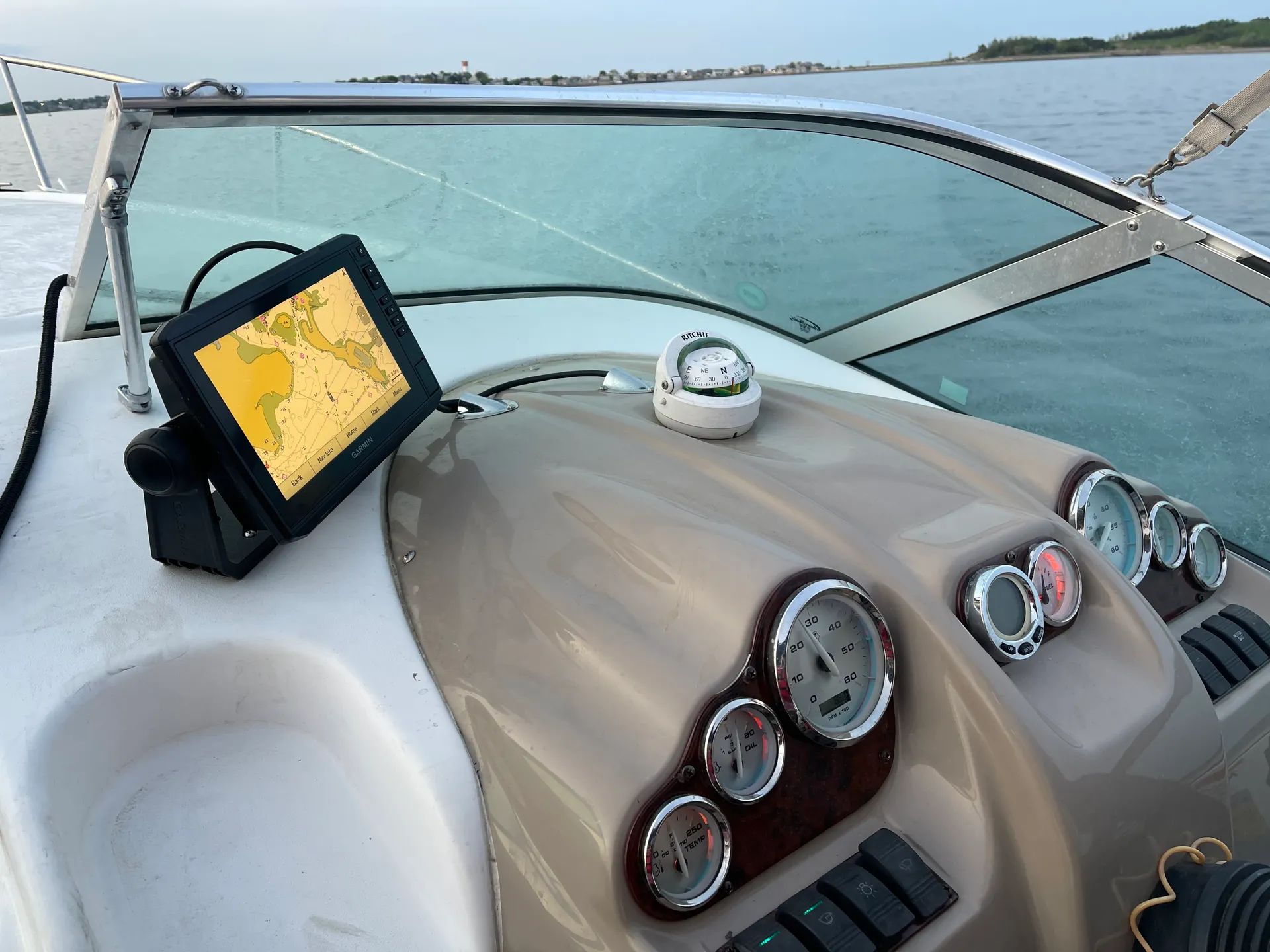 Glastron Boats GS 259 in Andover, MA — photo 4