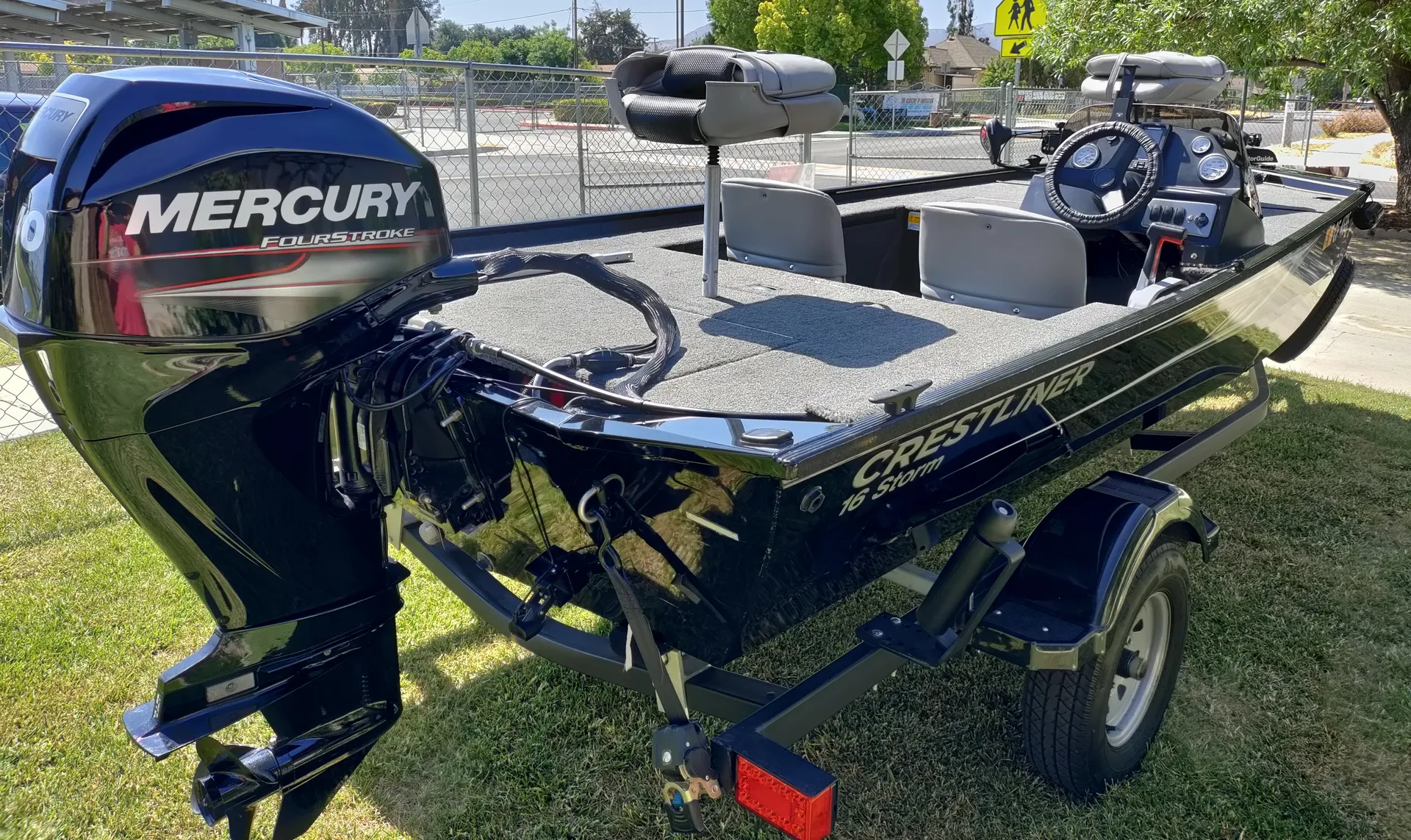 CRESTLINER BOATS 16 STORM in Hemet, CA — photo 4