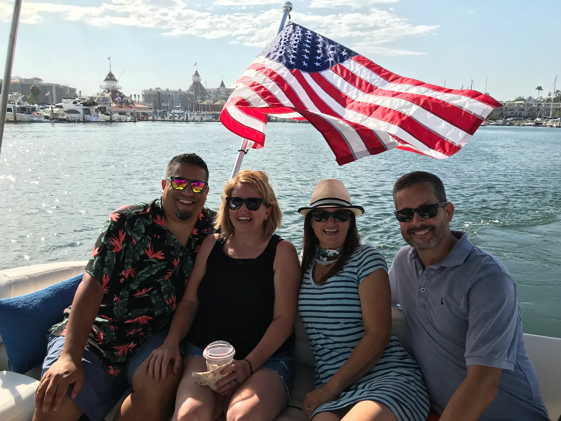 Beautiful 40' Cruiser Yacht on San Diego Bay with Licensed Captain
