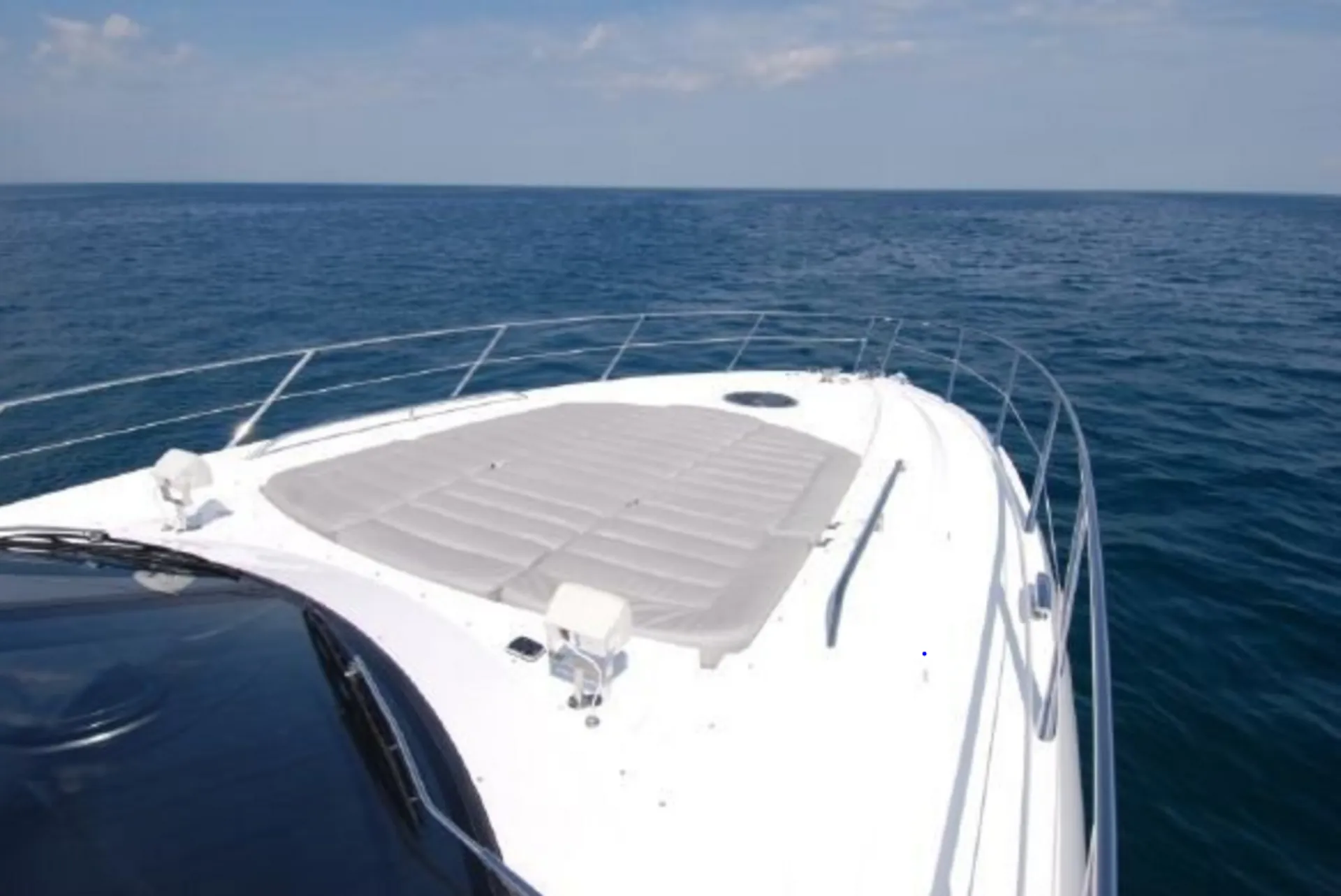 Sunseeker 64' Sunseeker Predator in Chicago, IL — photo 2