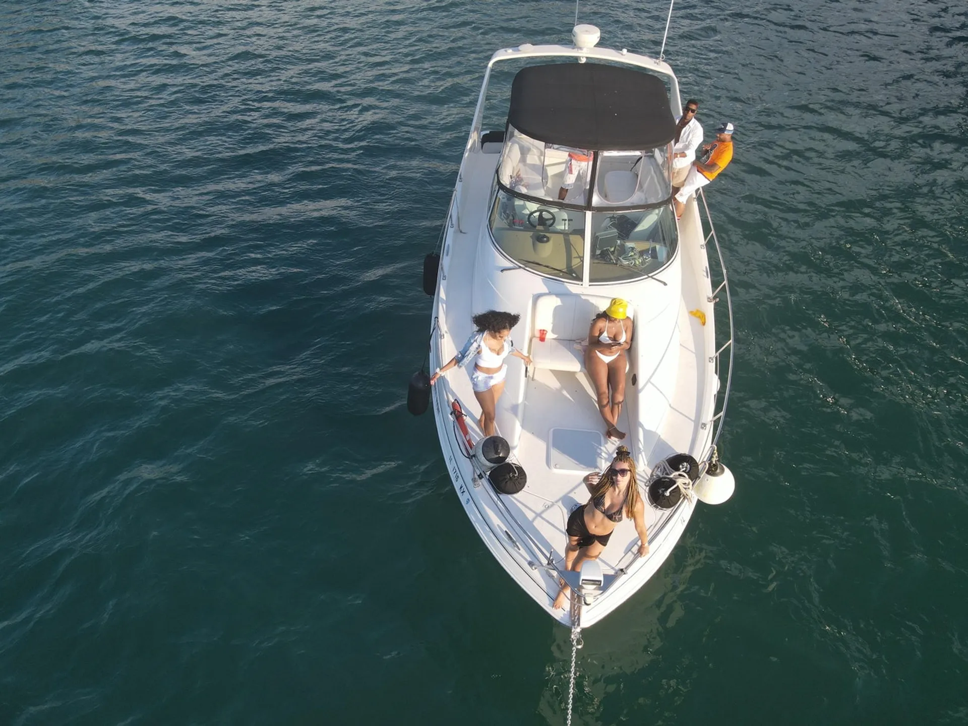 ⭐️IF YOU HAVE UP TO 6 IN YOUR GROUP THEN WE’RE "JUST RIGHT" FOR YOU 🌤