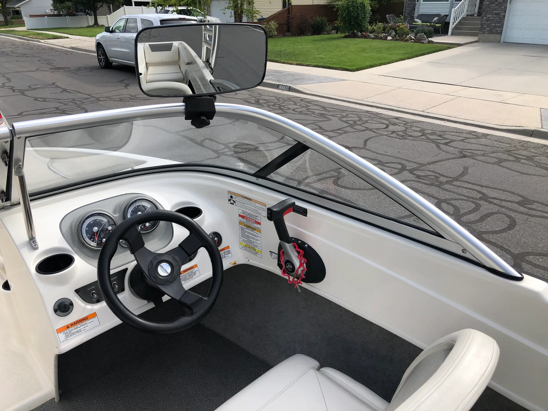 **ALL INCLUSIVE **VERY LIGHT 3000LB TOWS W/ SUV**SEATS 7*