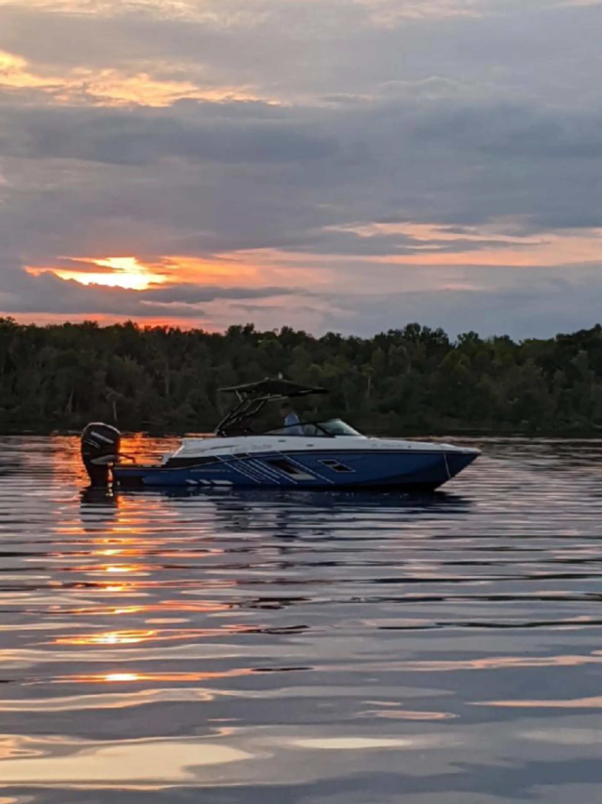 MONTEREY BOATS M-65 in Crescent City, FL — photo 6