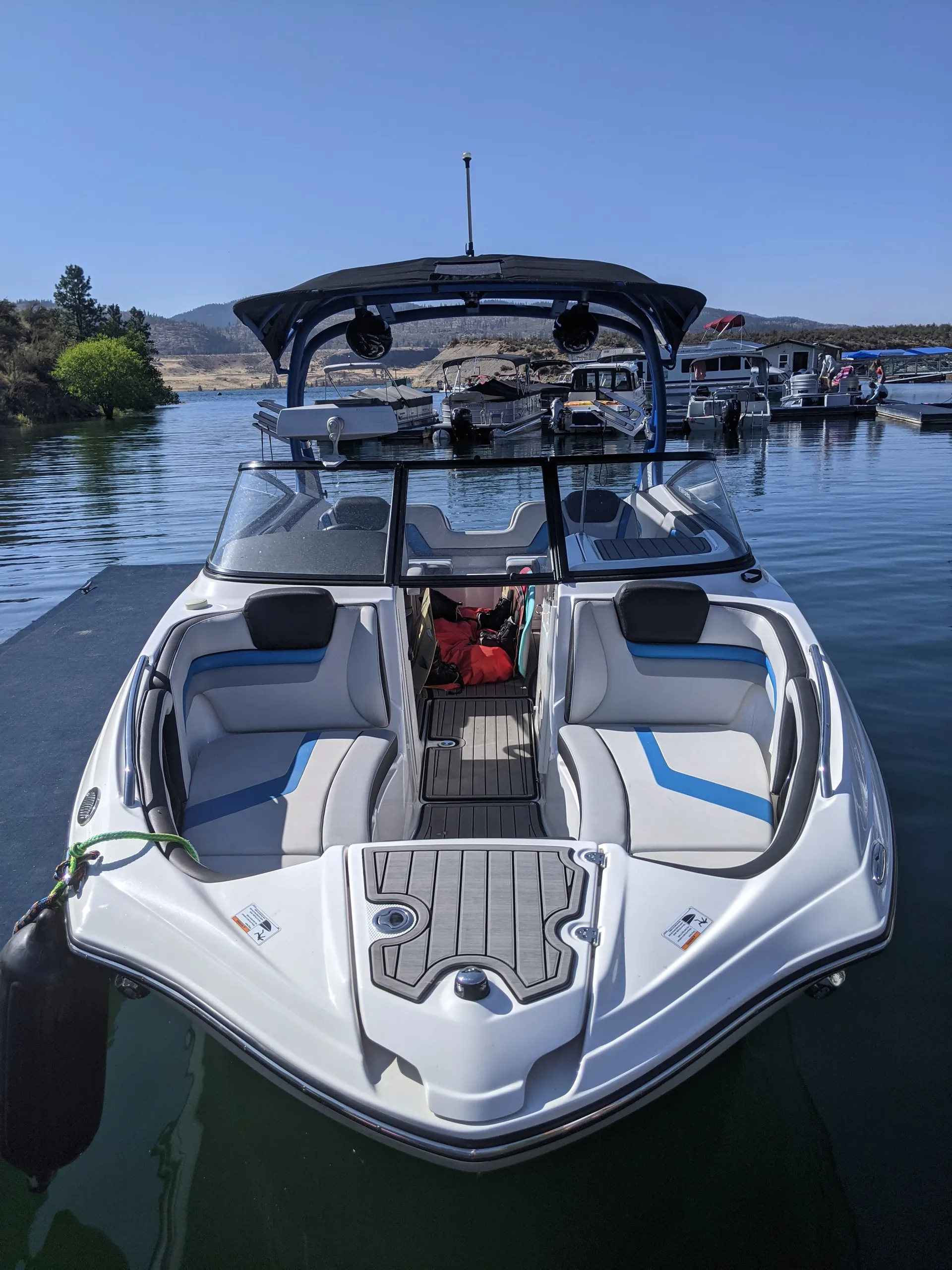 Yamaha 242x Surf/Wakeboard 