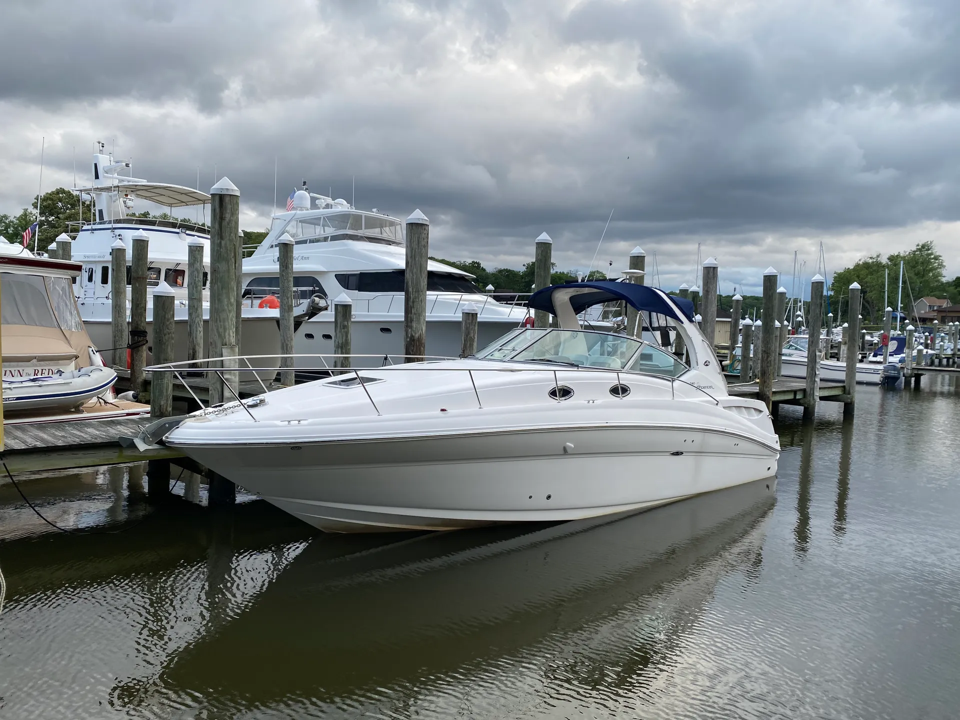 Sea Ray Boats 320 Sundancer in Pasadena, MD — photo 8