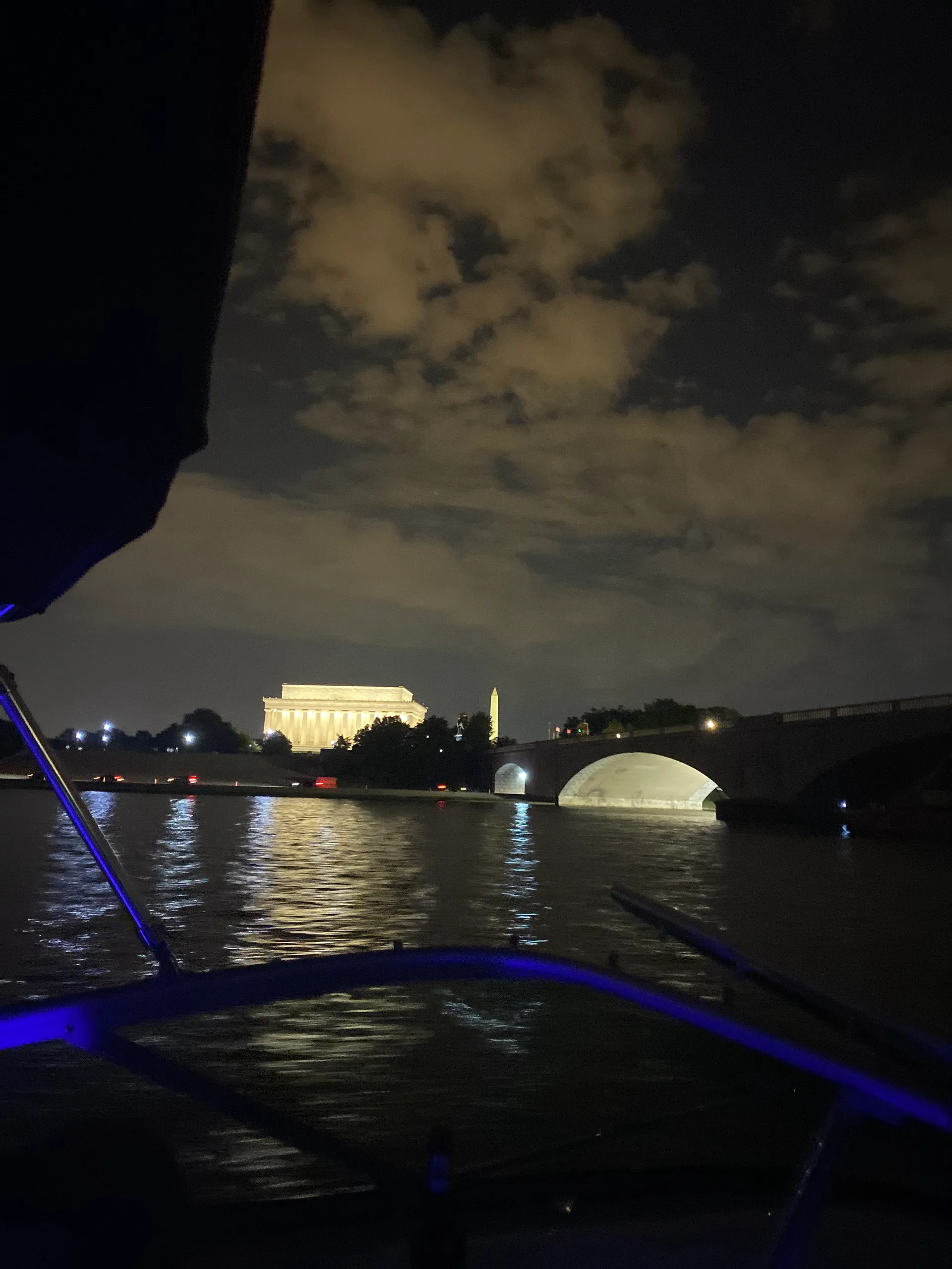 Bayliner 245 Cruiser in Arlington, VA — photo 4