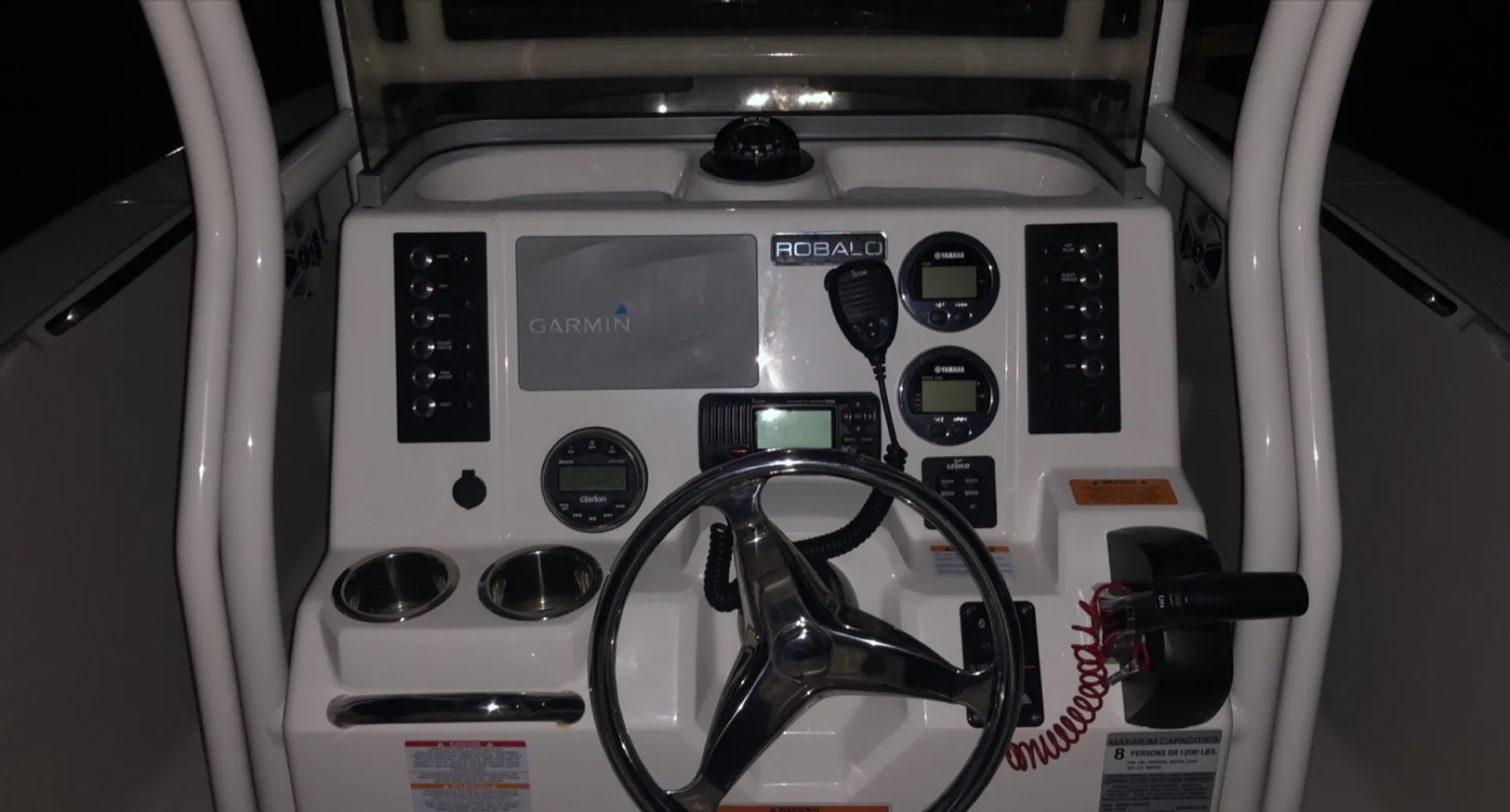 ROBALO R200 CC W/F150XA W/TRLR in Atlantic Beach, FL — photo 4